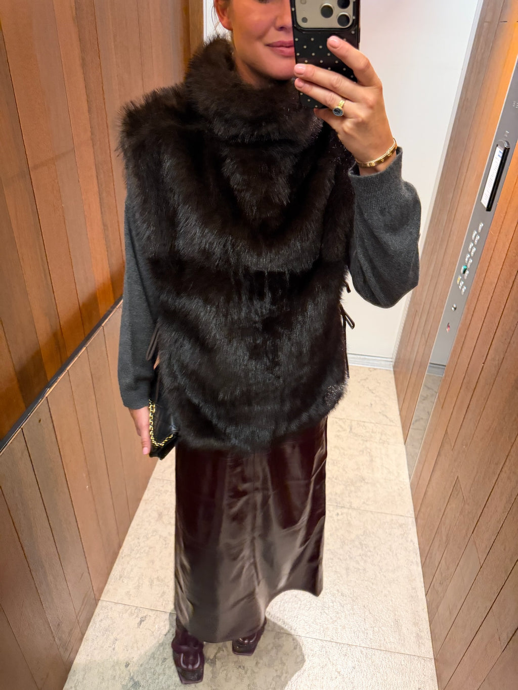 Emerie vest brown fur