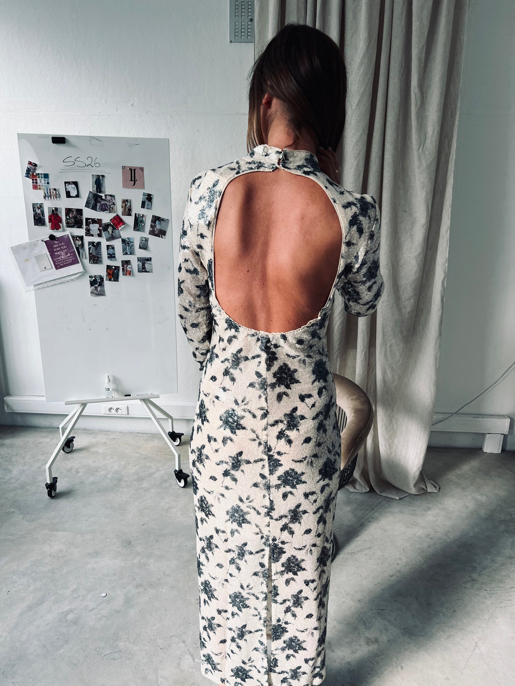 GZSveda dress champagne/black sequins