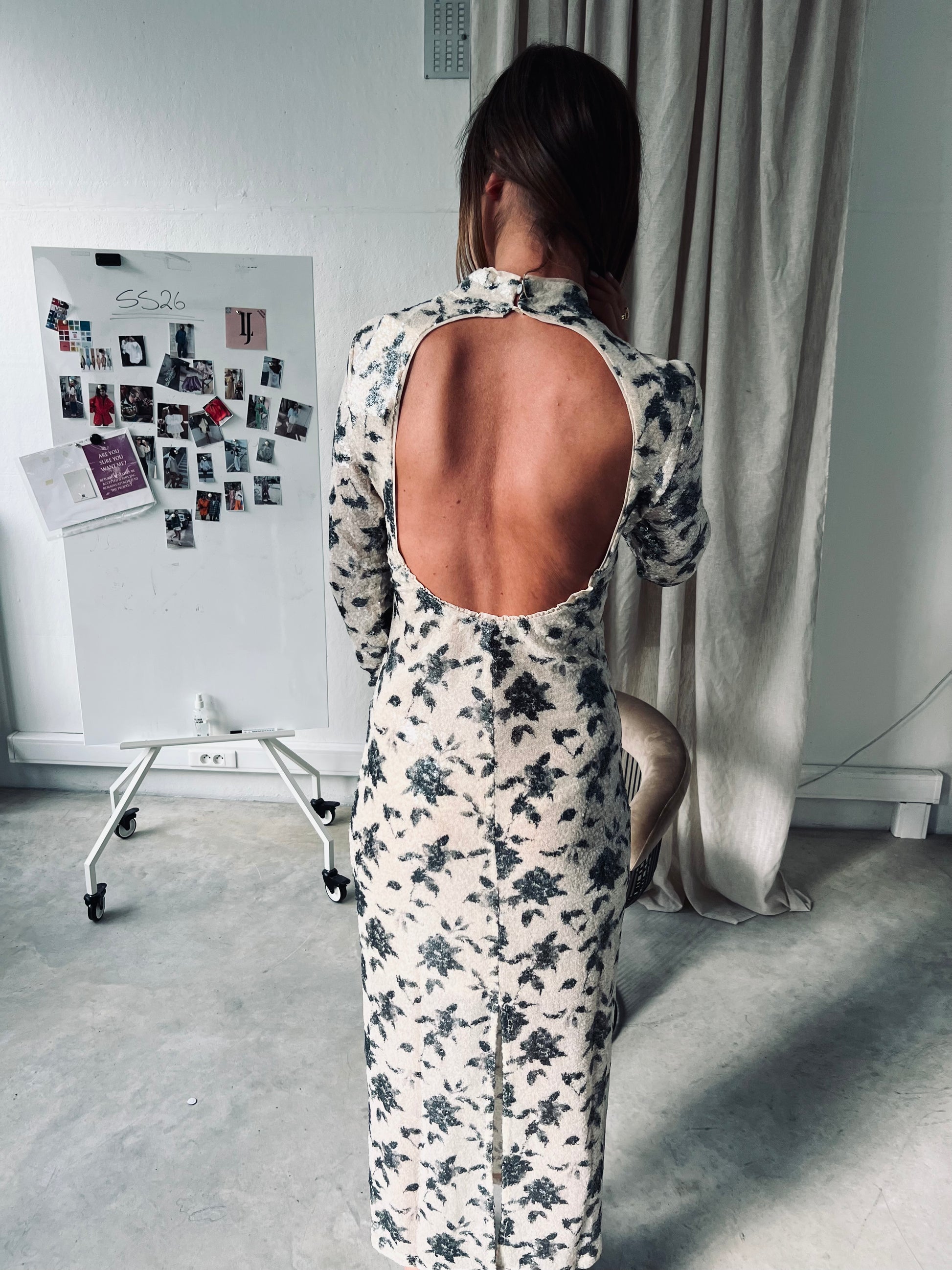 GZSveda dress champagne/black sequins