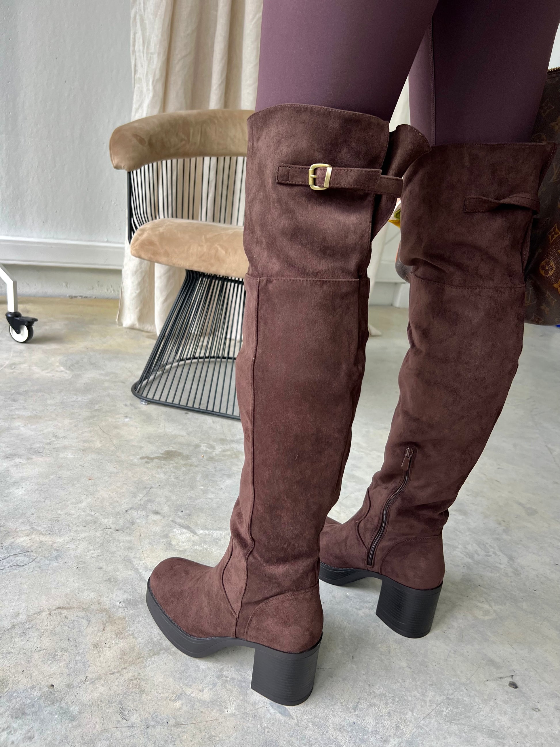 Anna suede boots chocolate brown