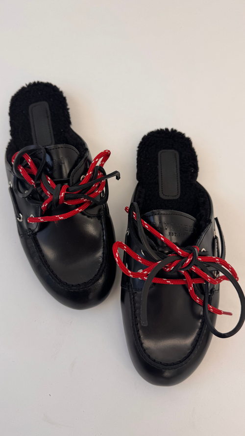 PAYasma lace fur loafers black polido
