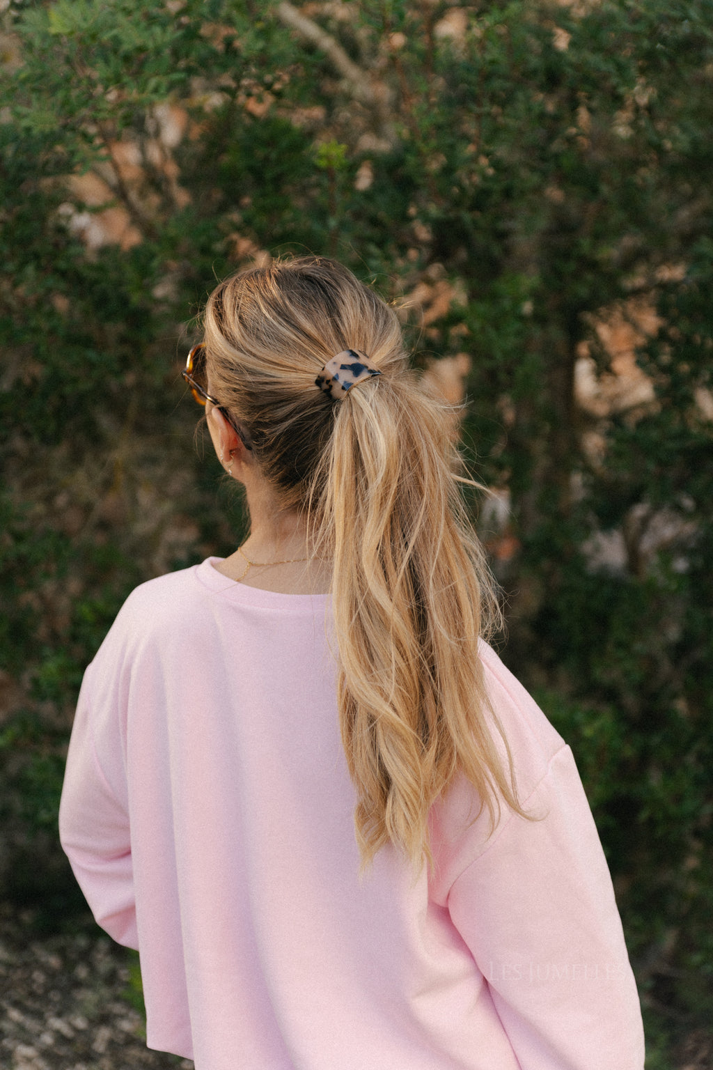 Tortoiseshell hair cuff with elastic - beige