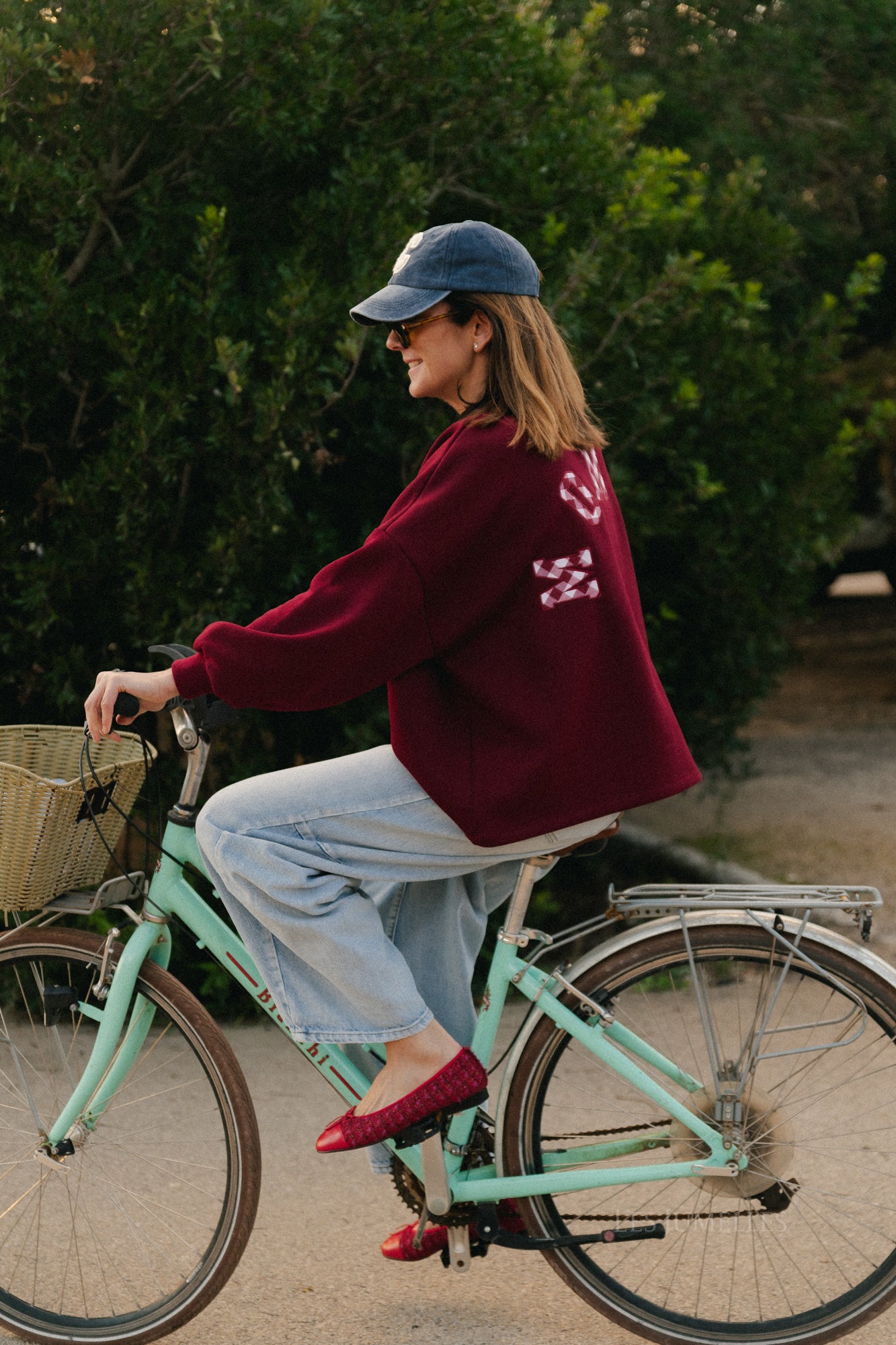Embroidered MOMMY sweater burgundy