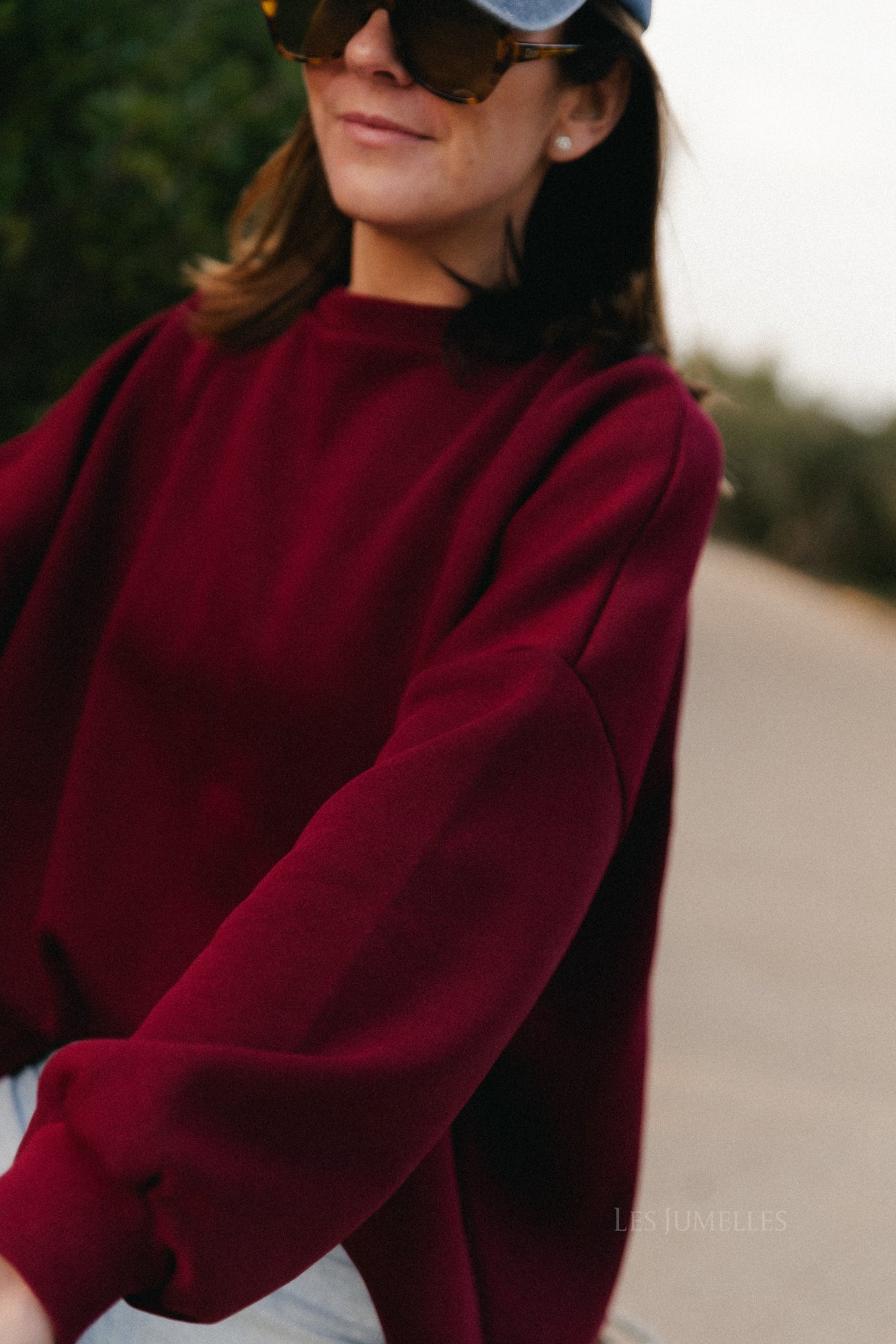 Embroidered MOMMY sweater burgundy