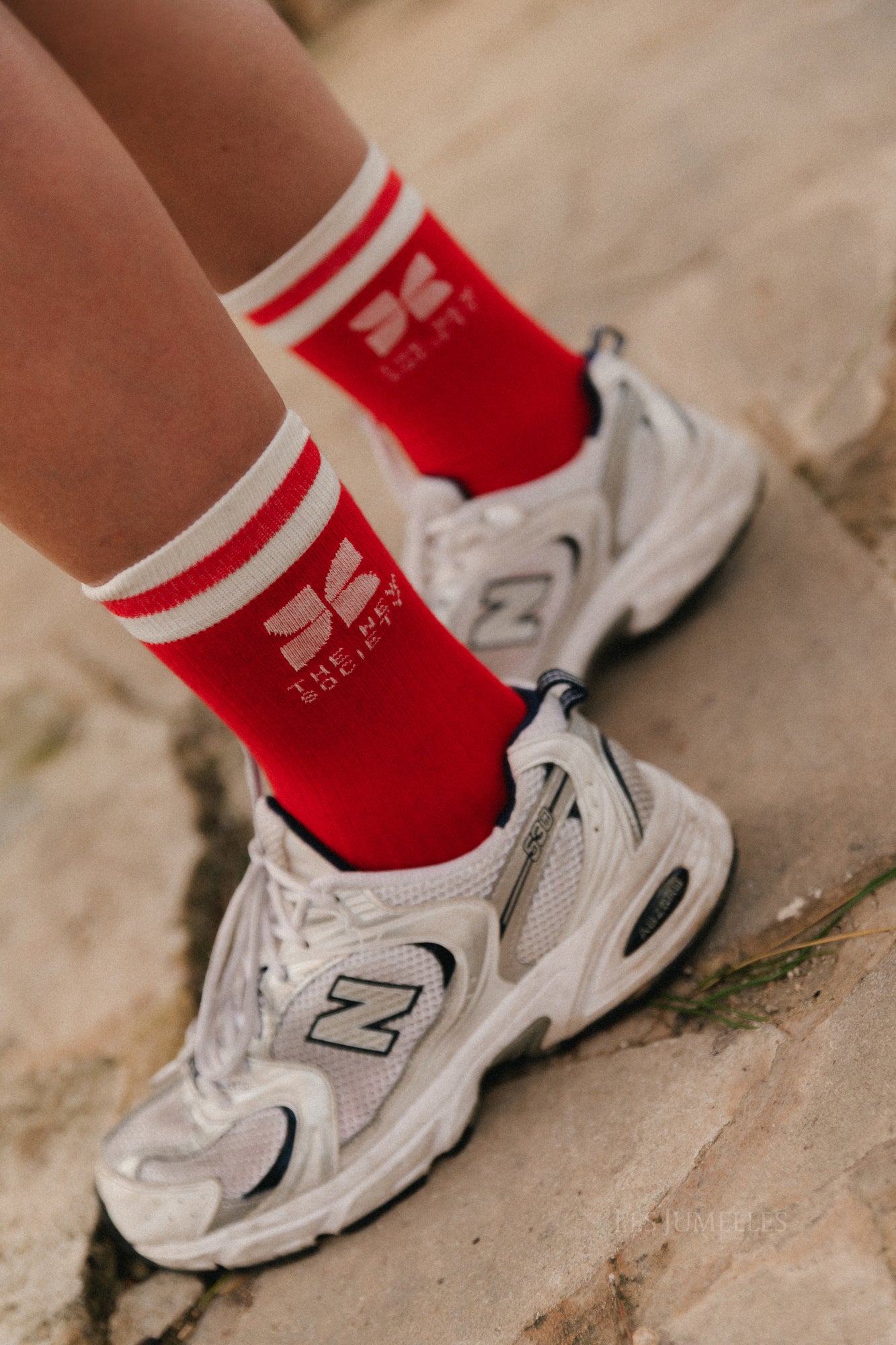 TNS Logo sock tulip red