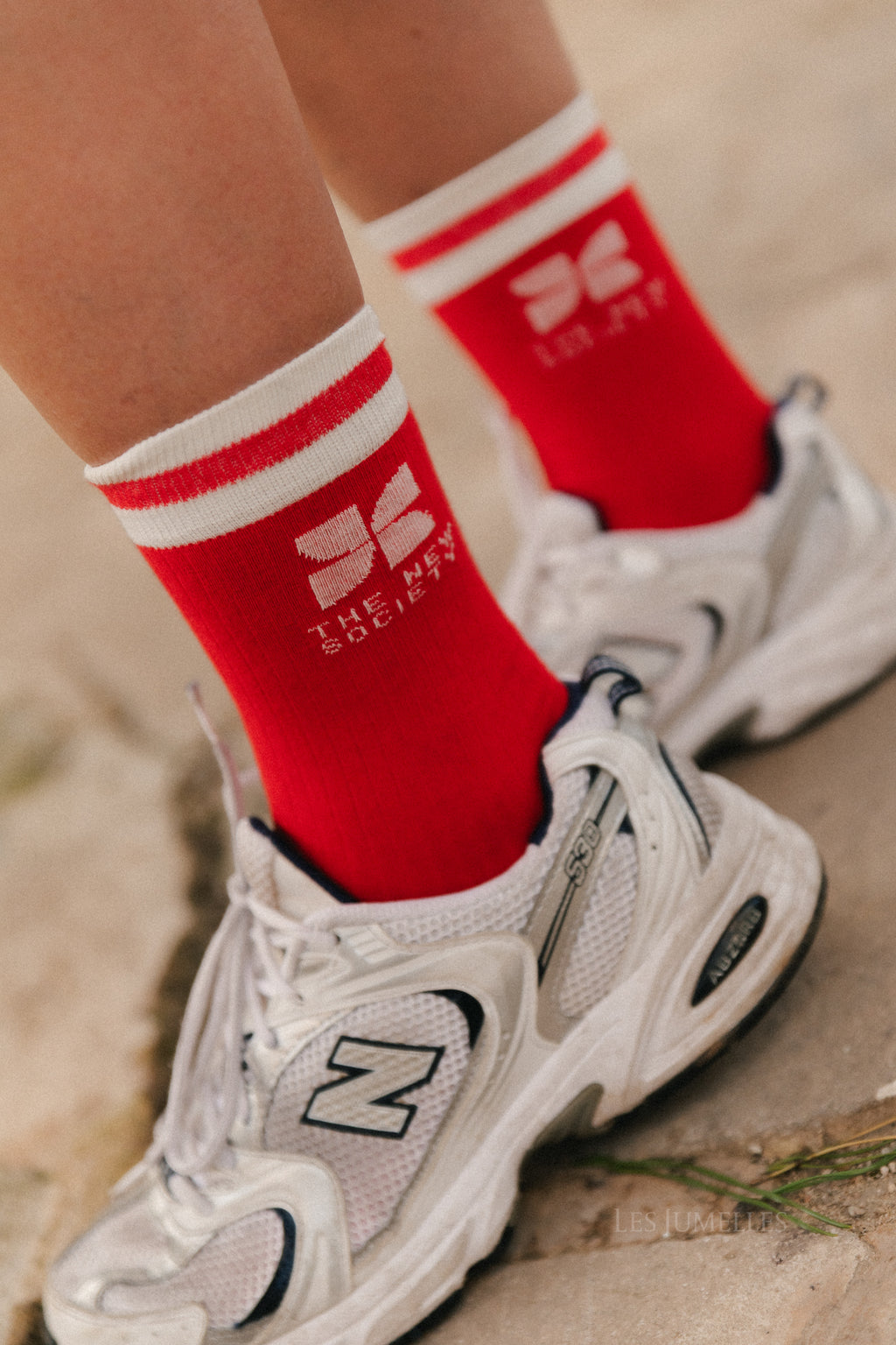 TNS Logo sock tulip red