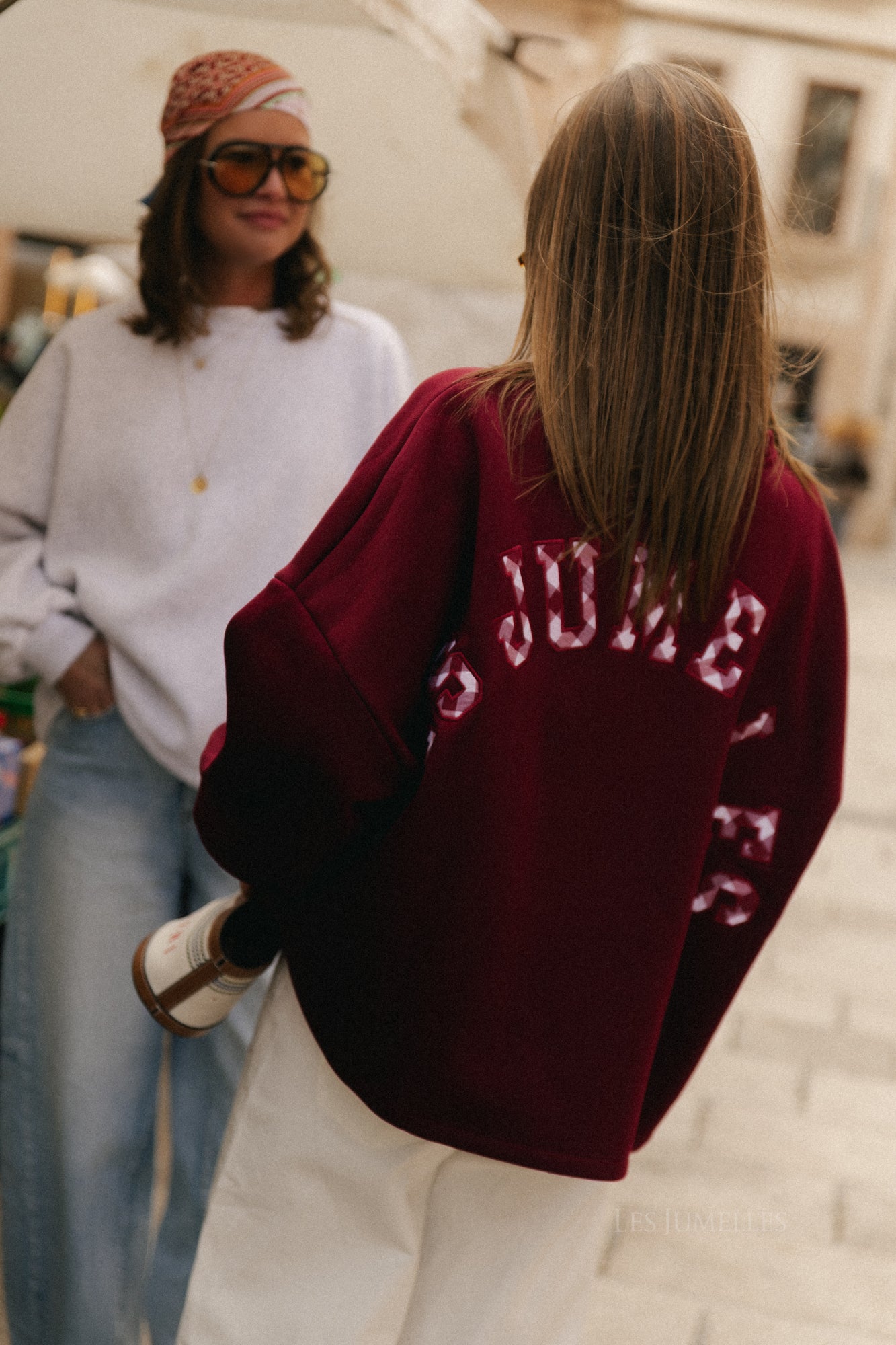 Embroidered LES JUMELLES sweater burgundy