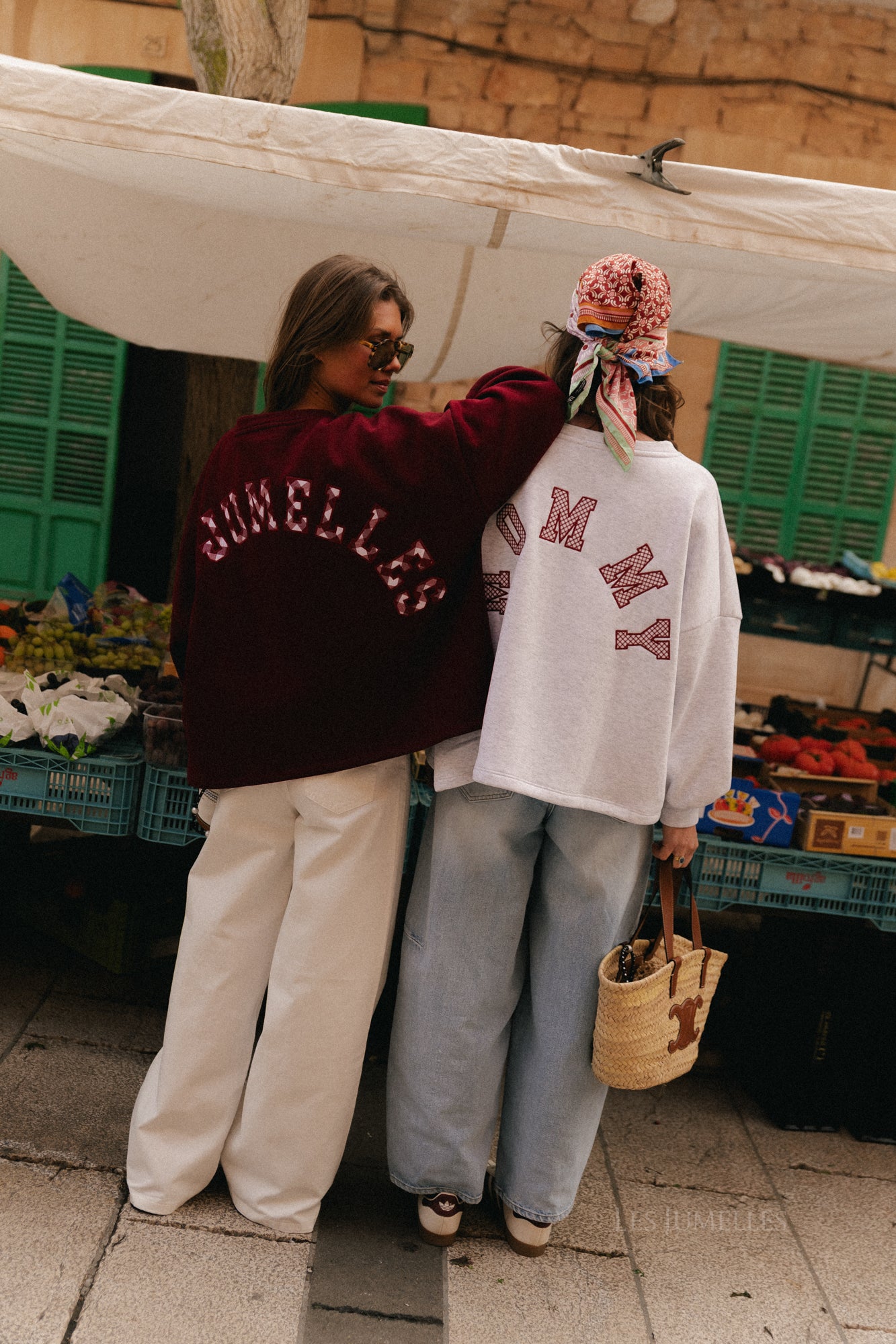 Embroidered MOMMY sweater grey