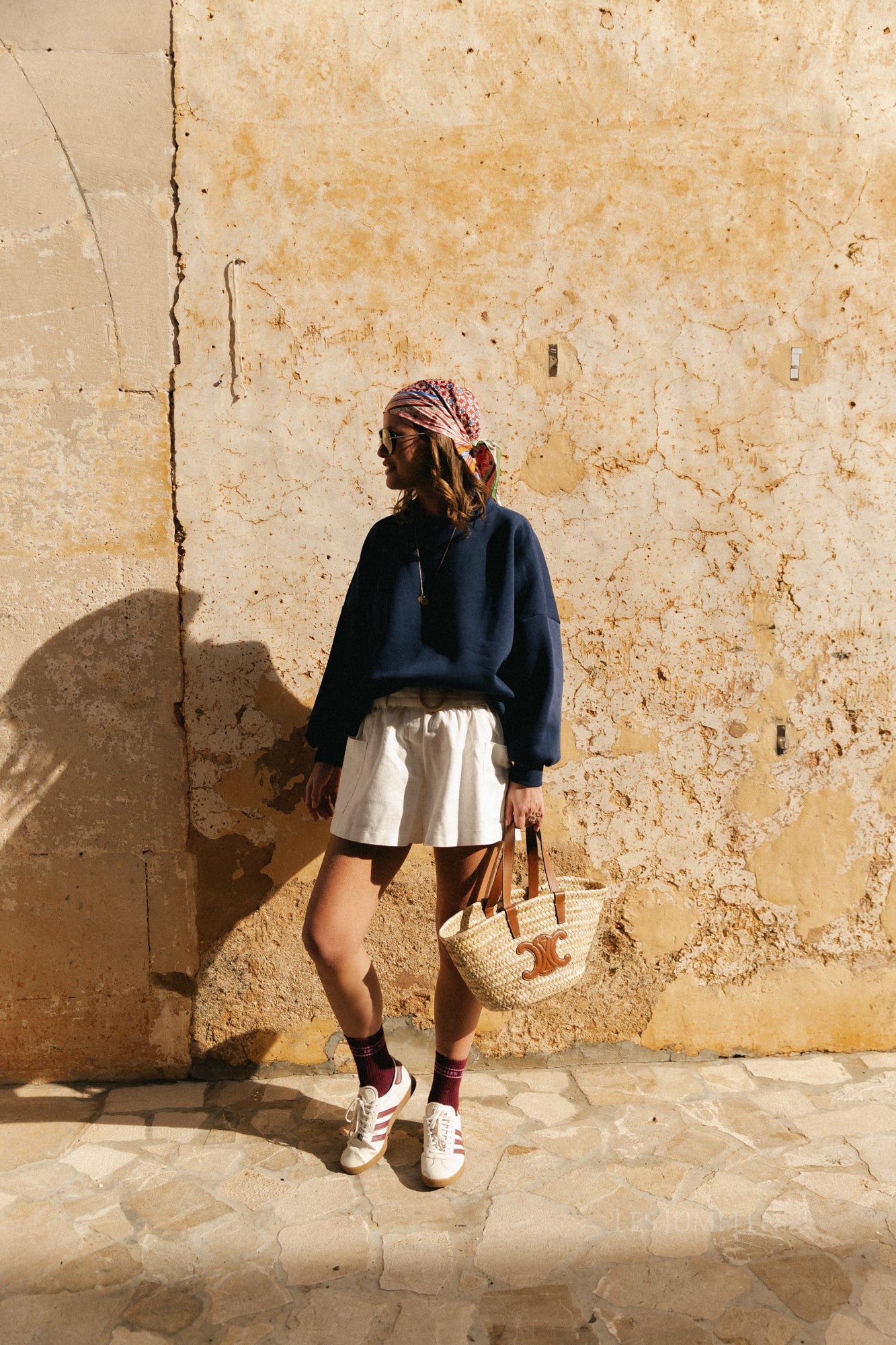 Embroidered 26 sweater navy