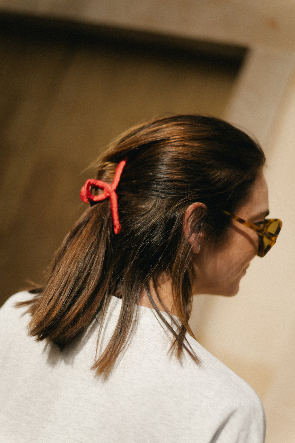 Tila Celabrina Haarclip in Grenadine Red