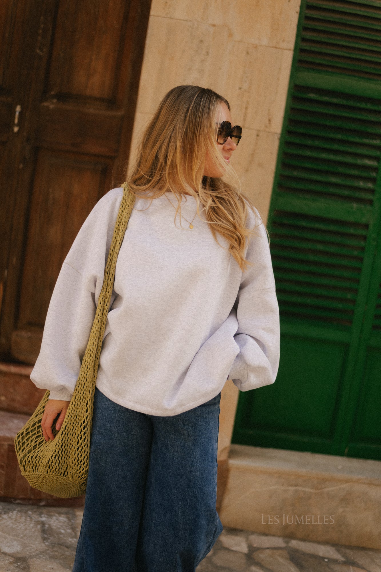 Embroidered LES JUMELLES sweater grey