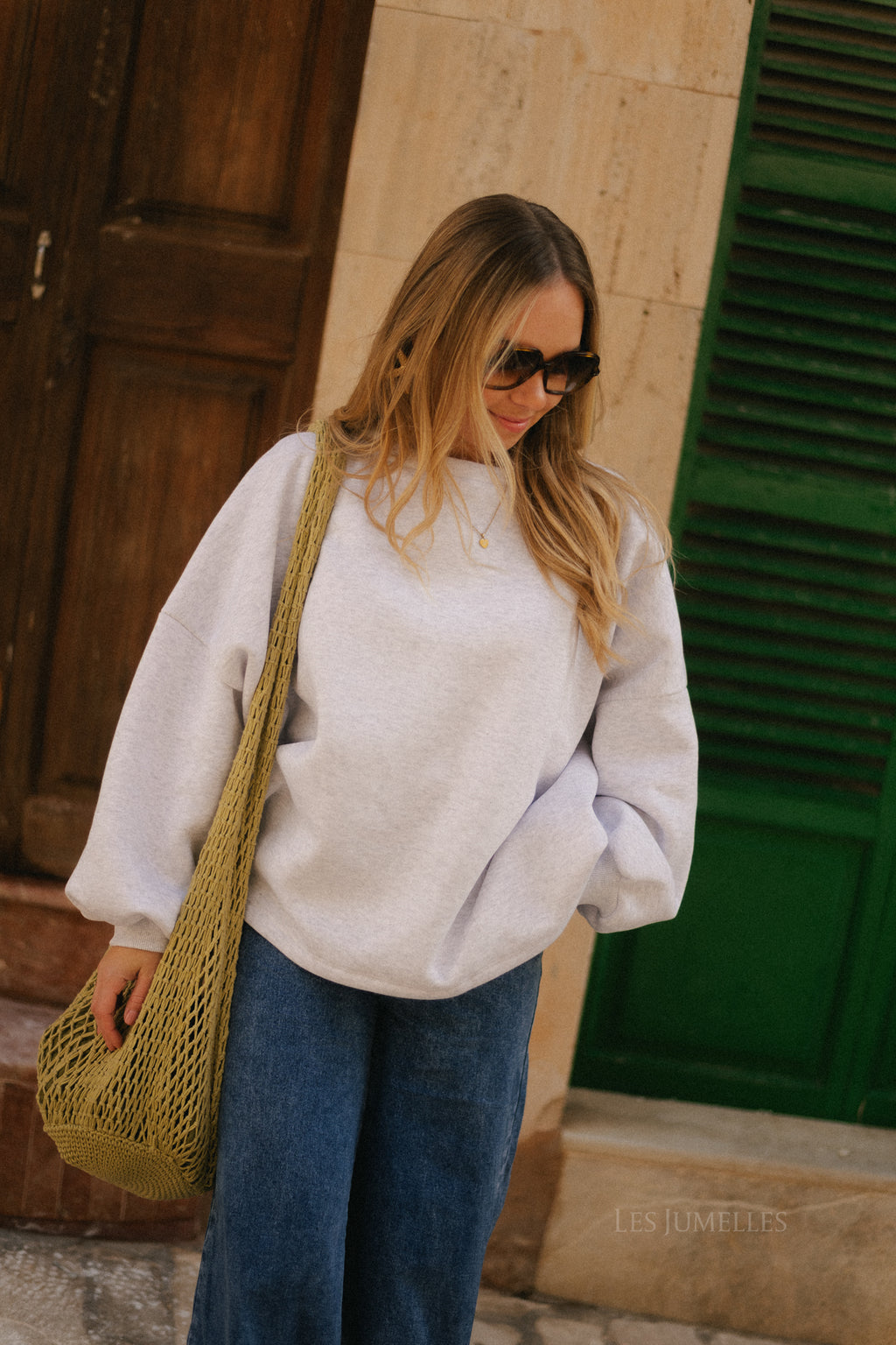 Embroidered LES JUMELLES sweater grey