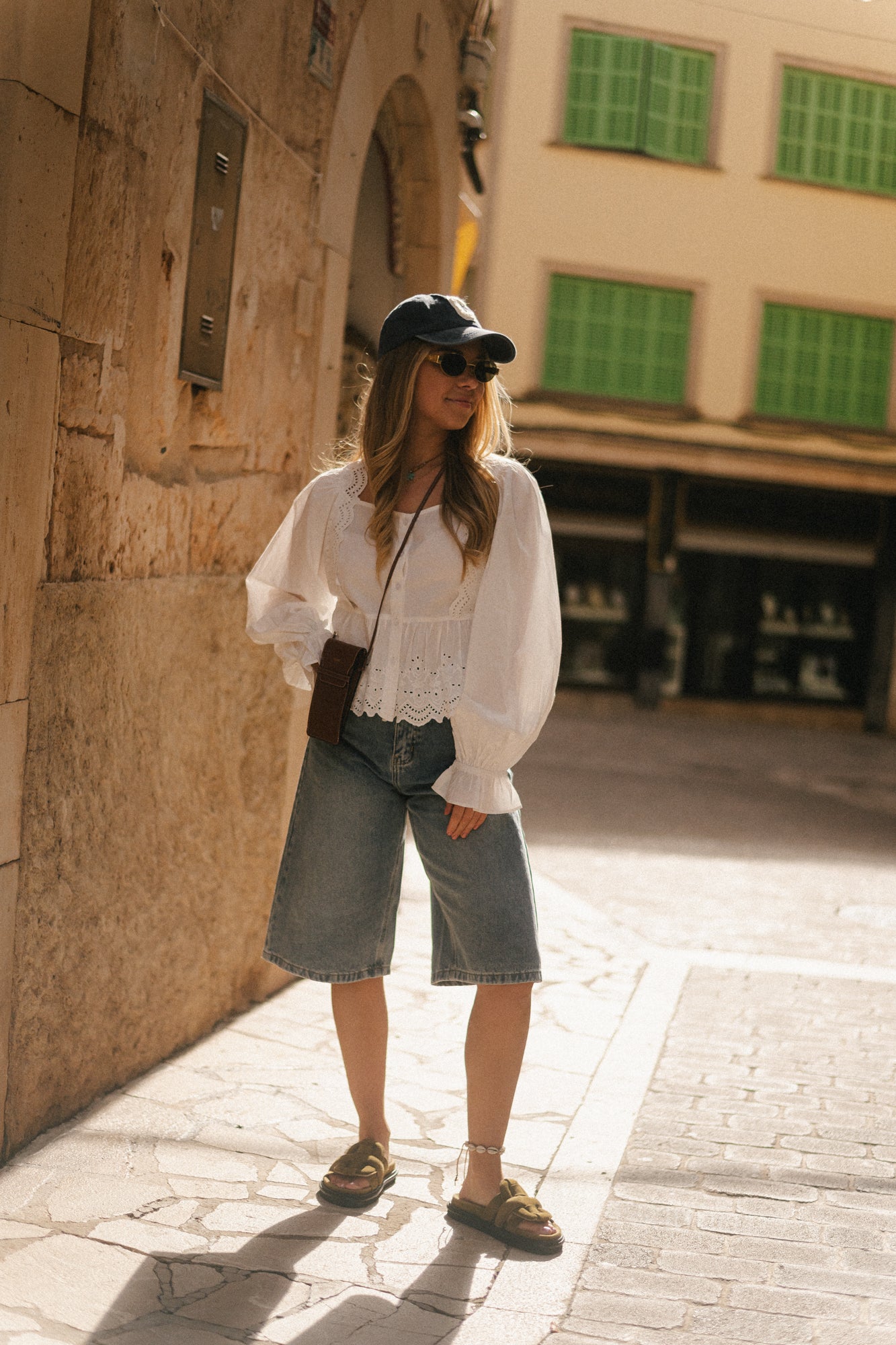 Serena knee length bermuda washed denim