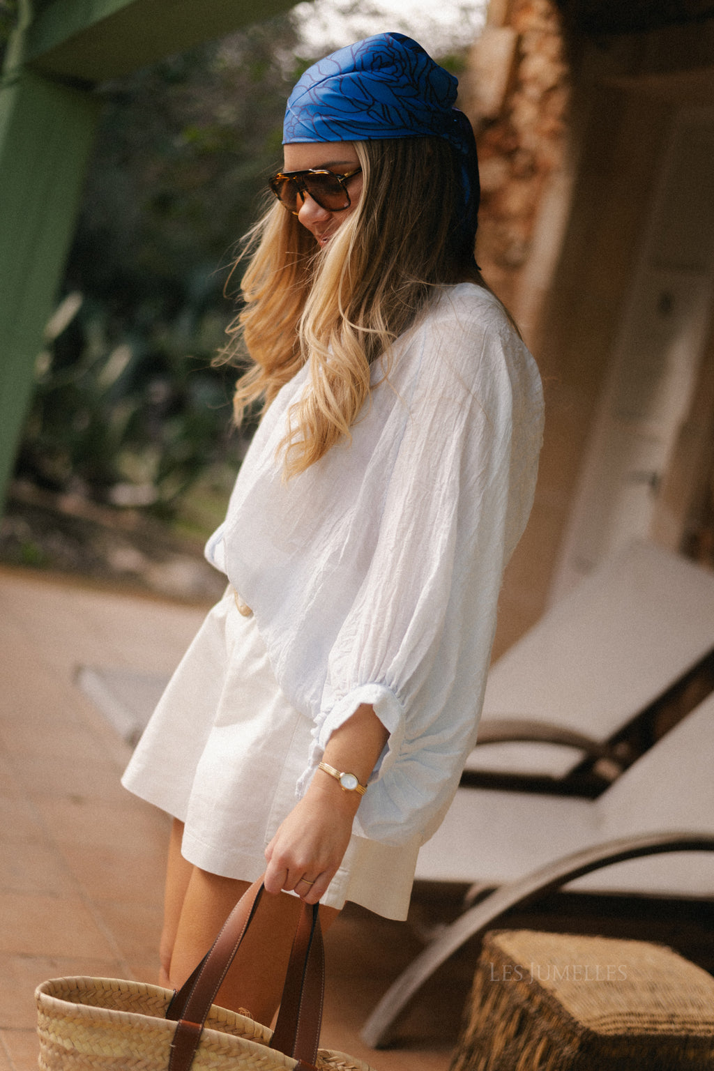 Blouse Amara en voile de coton bleu ciel