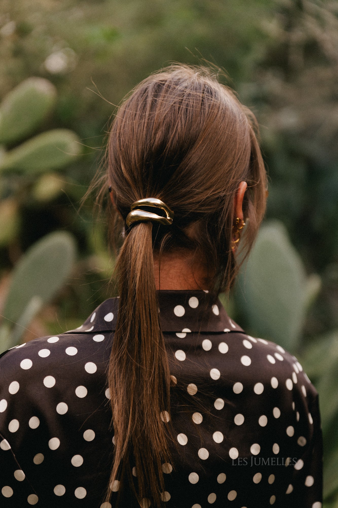 Nœud papillon en métal doré