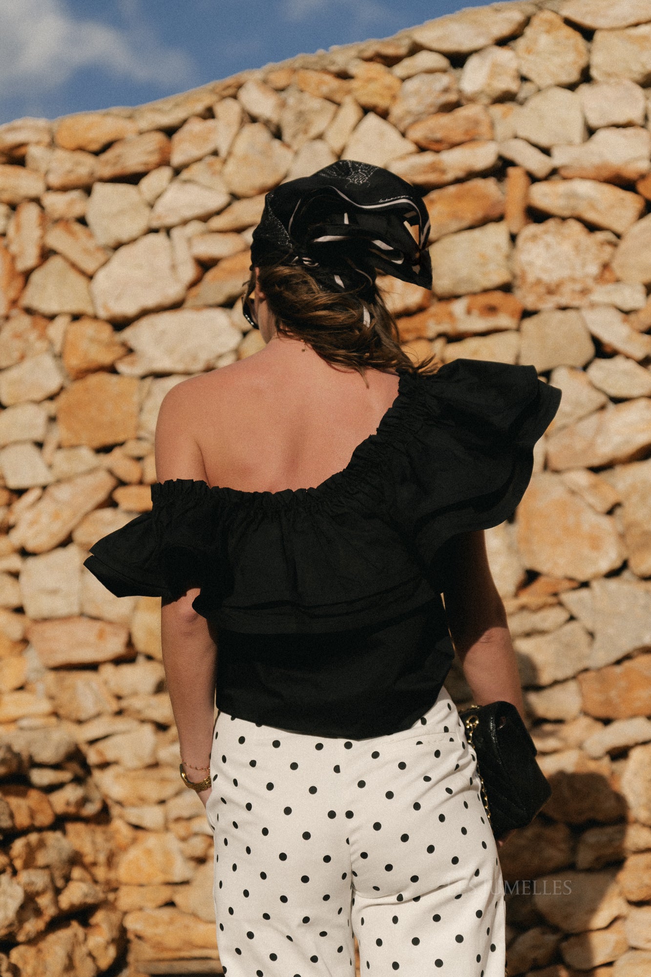 Rhea one shoulder top black