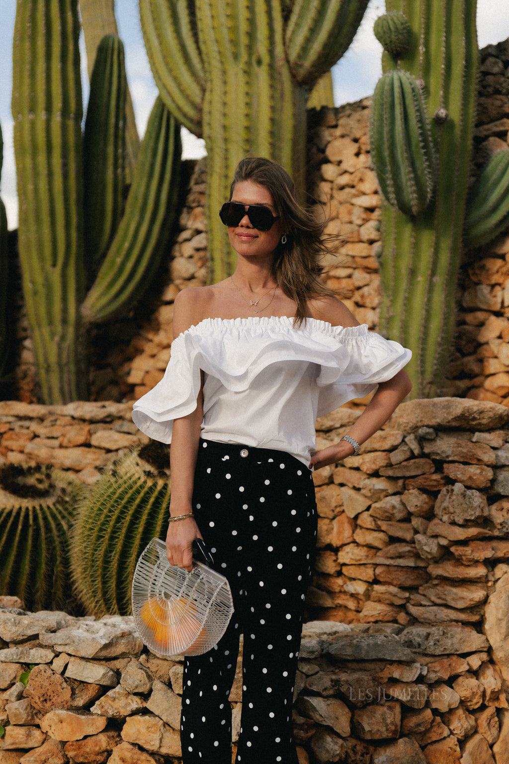 Rhea one shoulder top wit