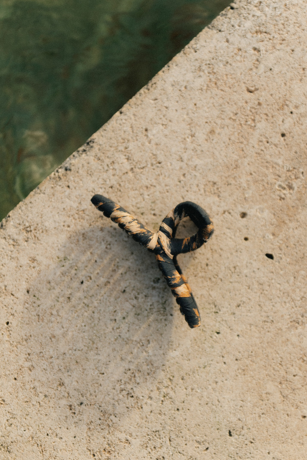 Leopa Cotta Celabrina Haarclip in Schwarz