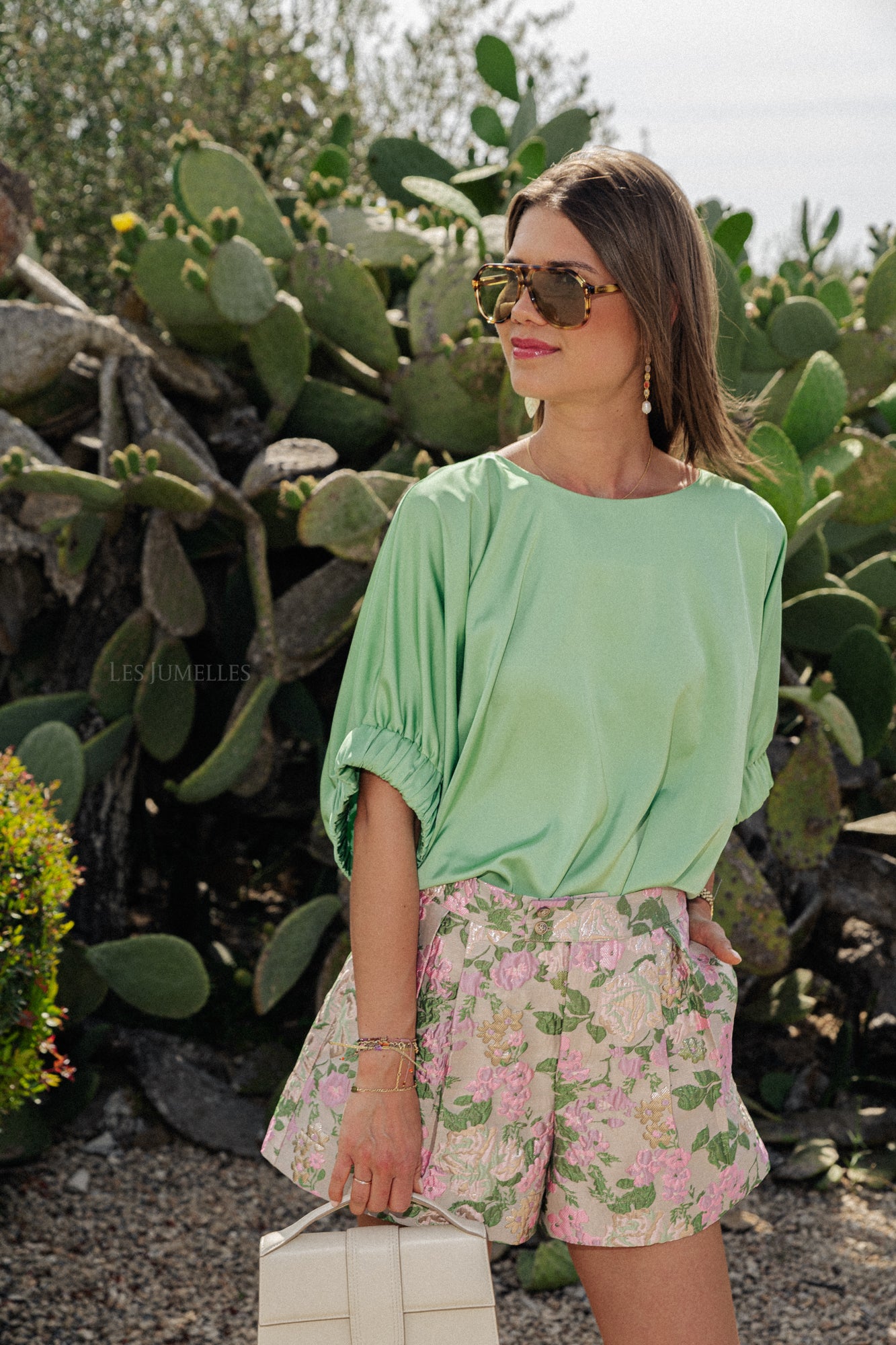 Rita blouse pastel green
