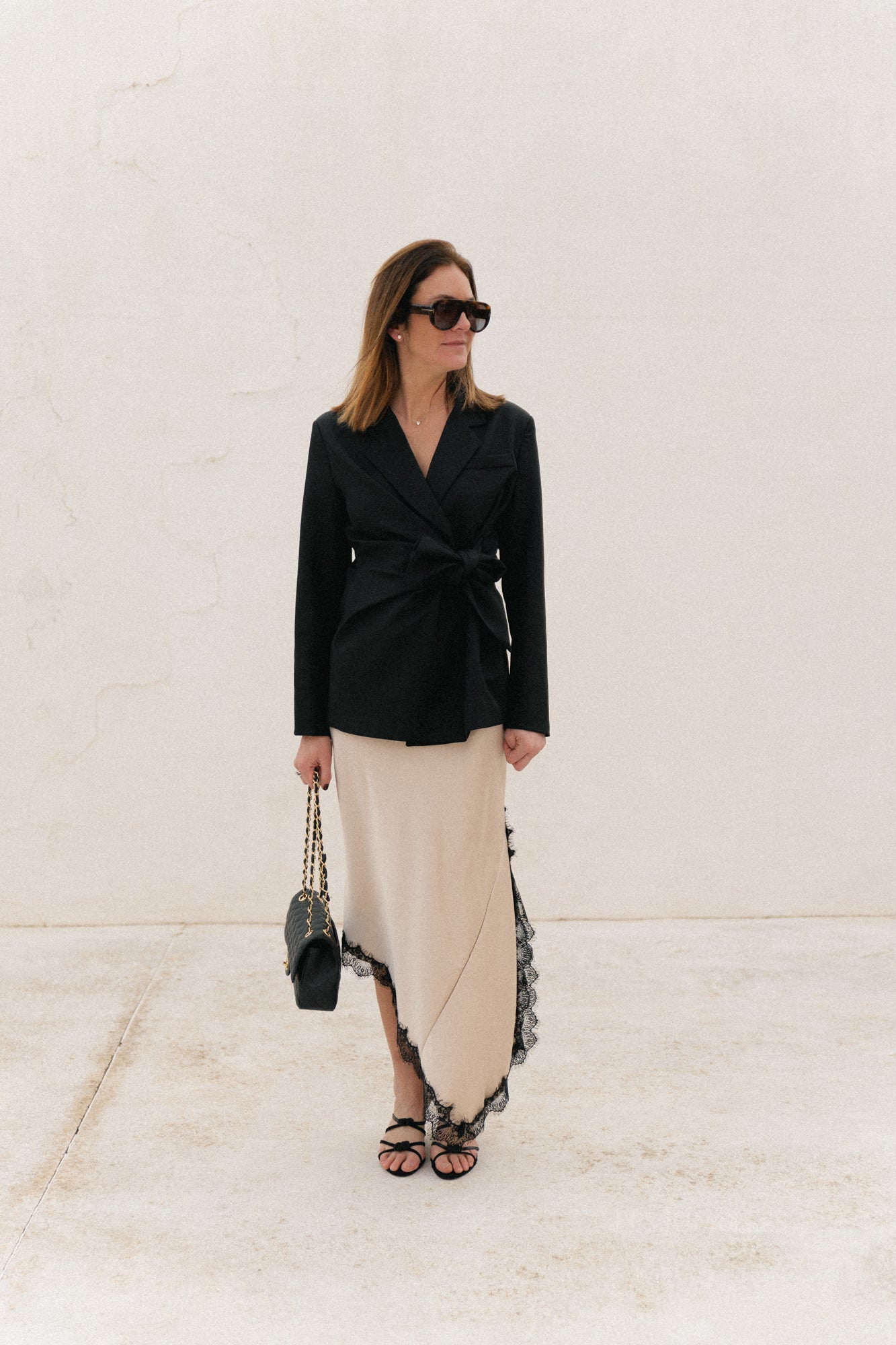 Nova blazer met strik zwart