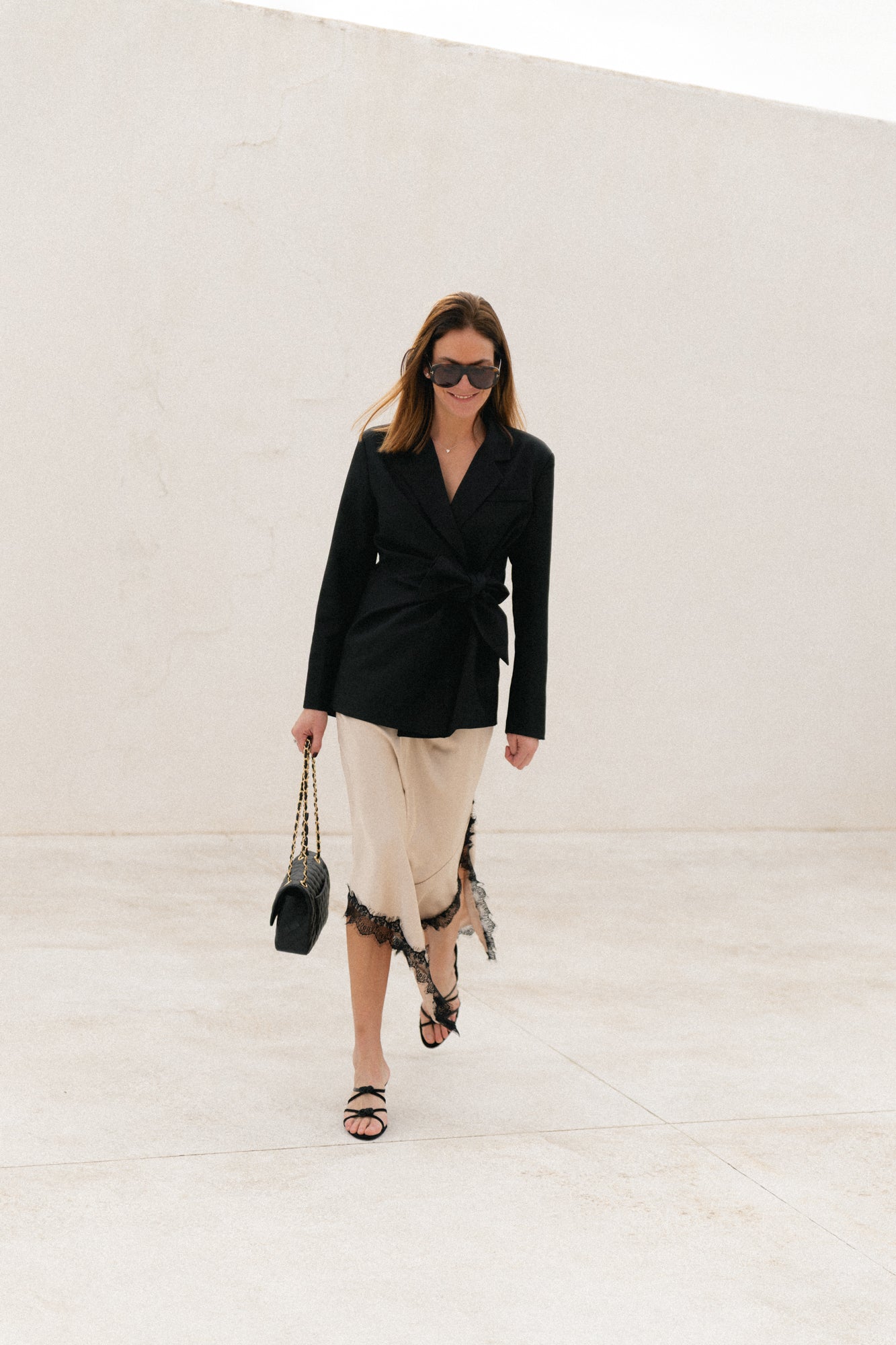 Nova blazer met strik zwart