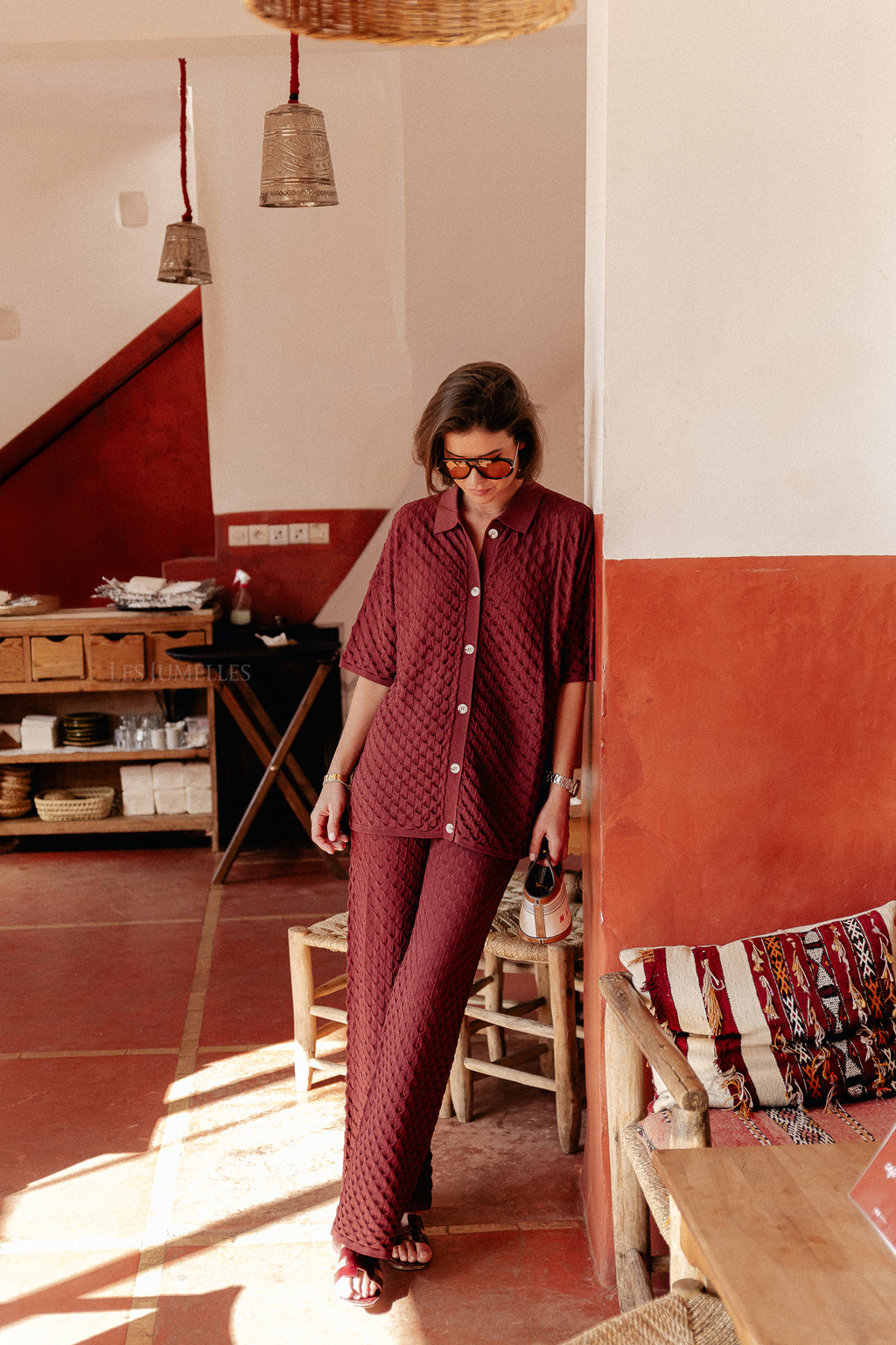 James crochet shirt mahogany