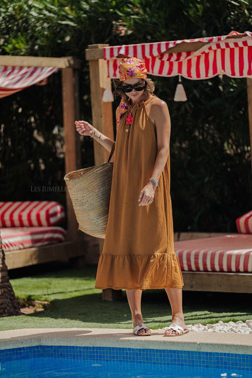 VICarmena Neckholder-Midikleid in Cathay Spice