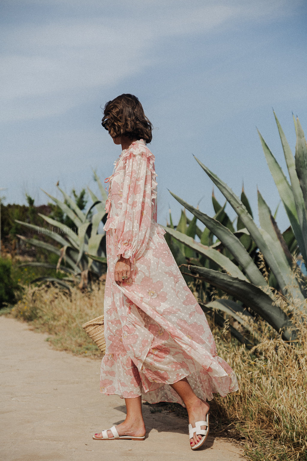 Robe longue en mousseline imprimée rose tendre