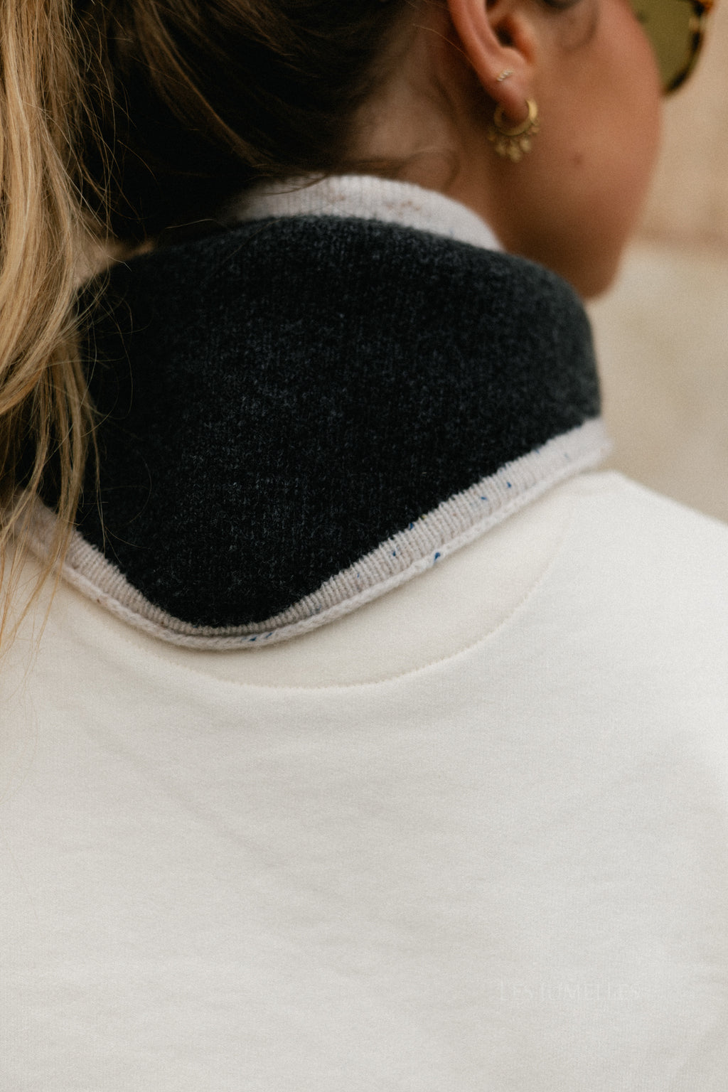 Lizzy wool triangle scarf anthracite