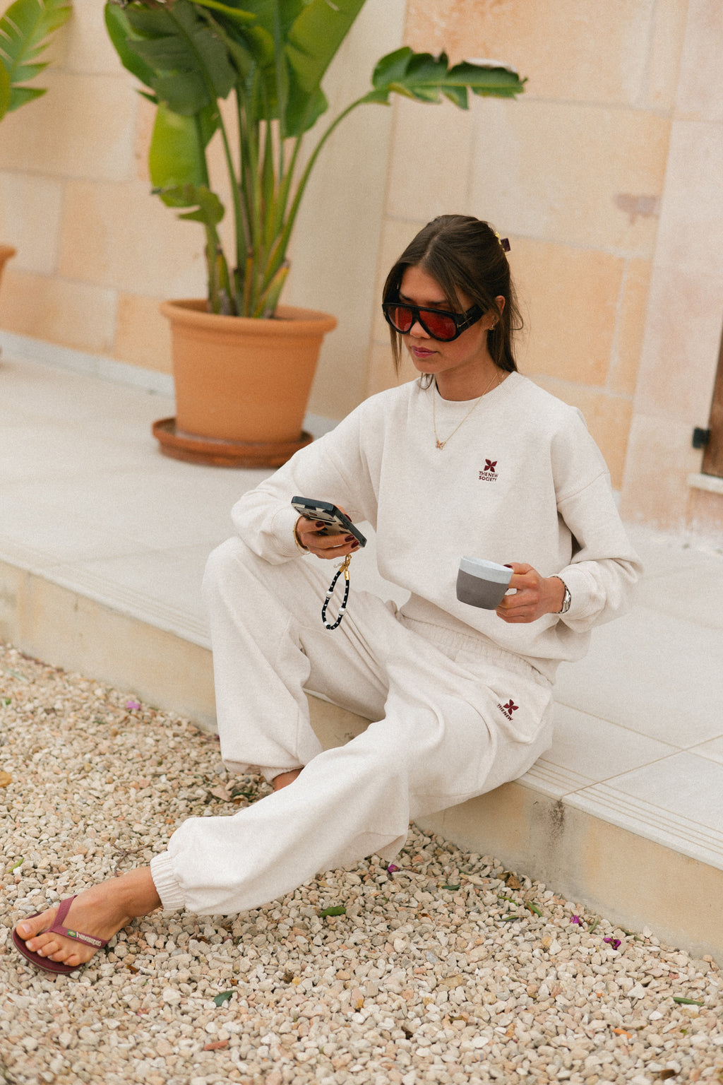 TNS logo jogging sand vigore