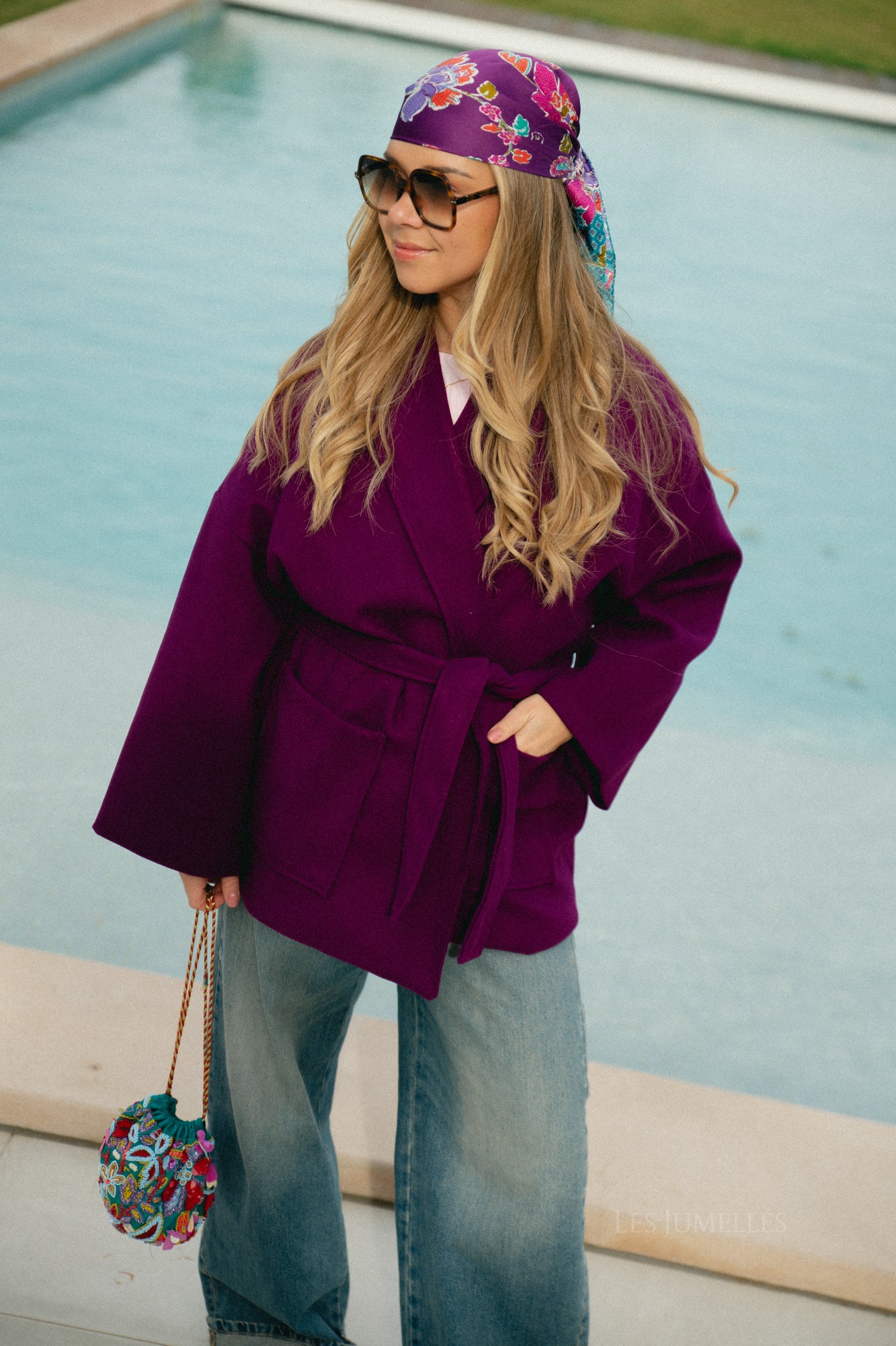 Eloise Mantel burgundy