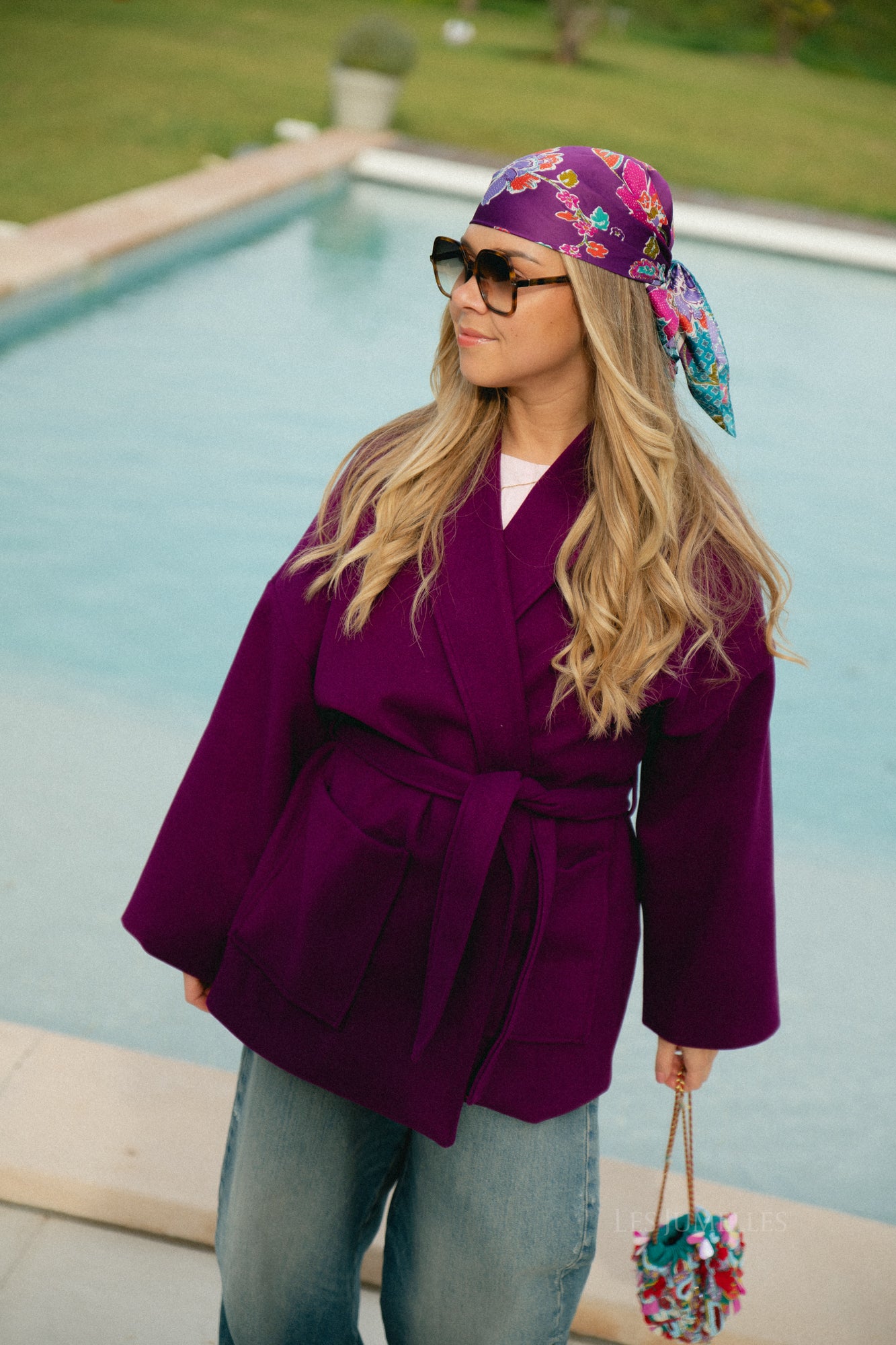 Eloise Mantel burgundy