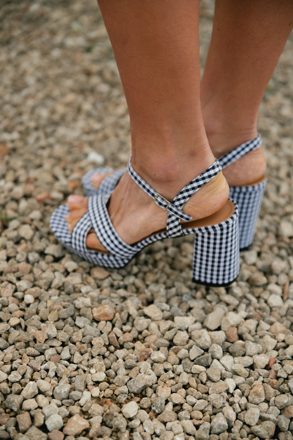 Jill gingham block heel sandals black