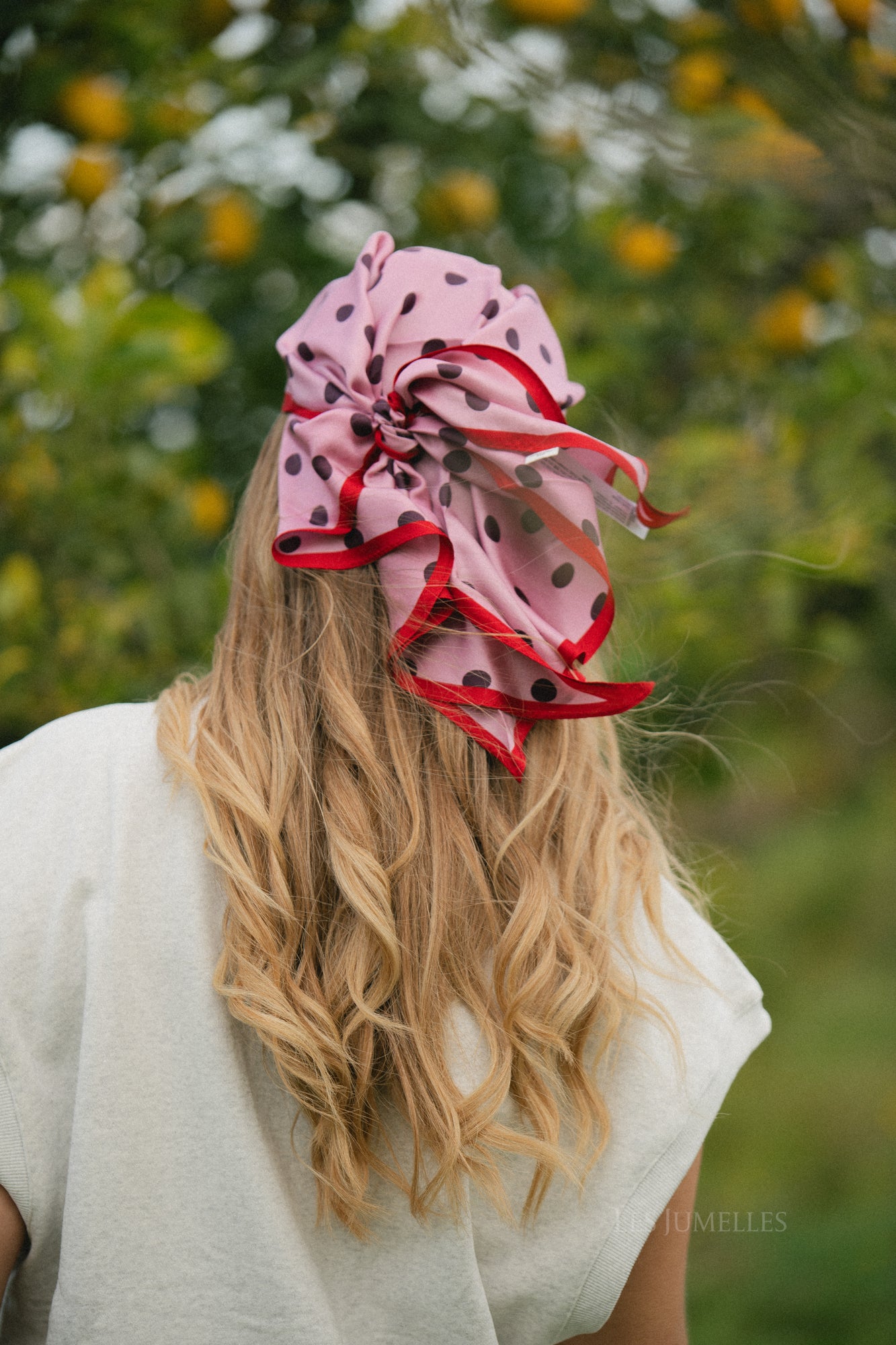 Polka triangle sia scarf pink nectar