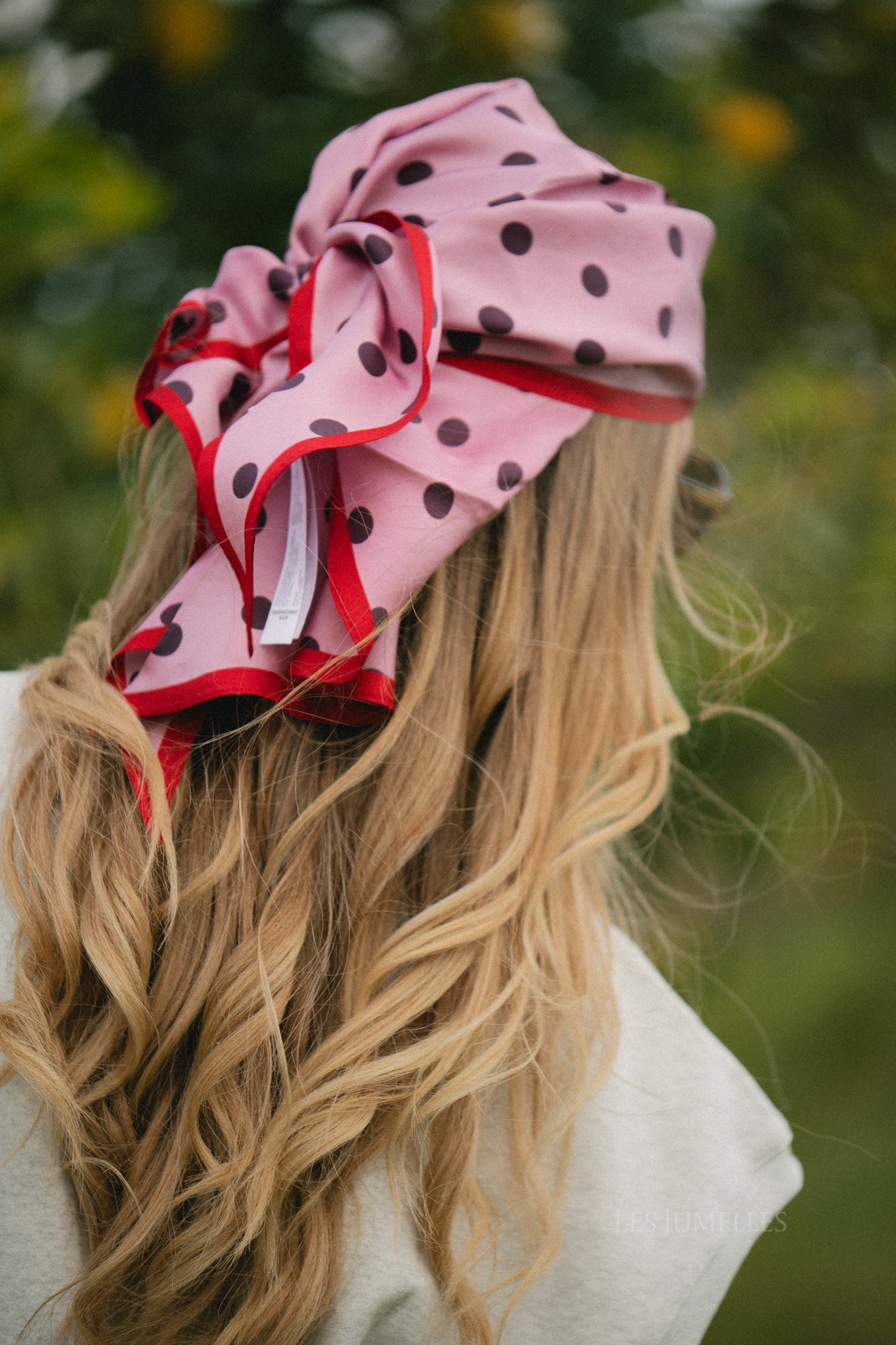 Polka triangle sia scarf pink nectar