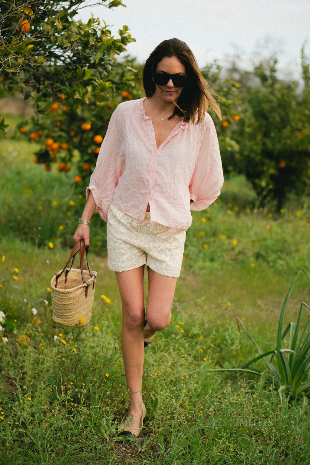 Floral embroidered lace shorts light beige