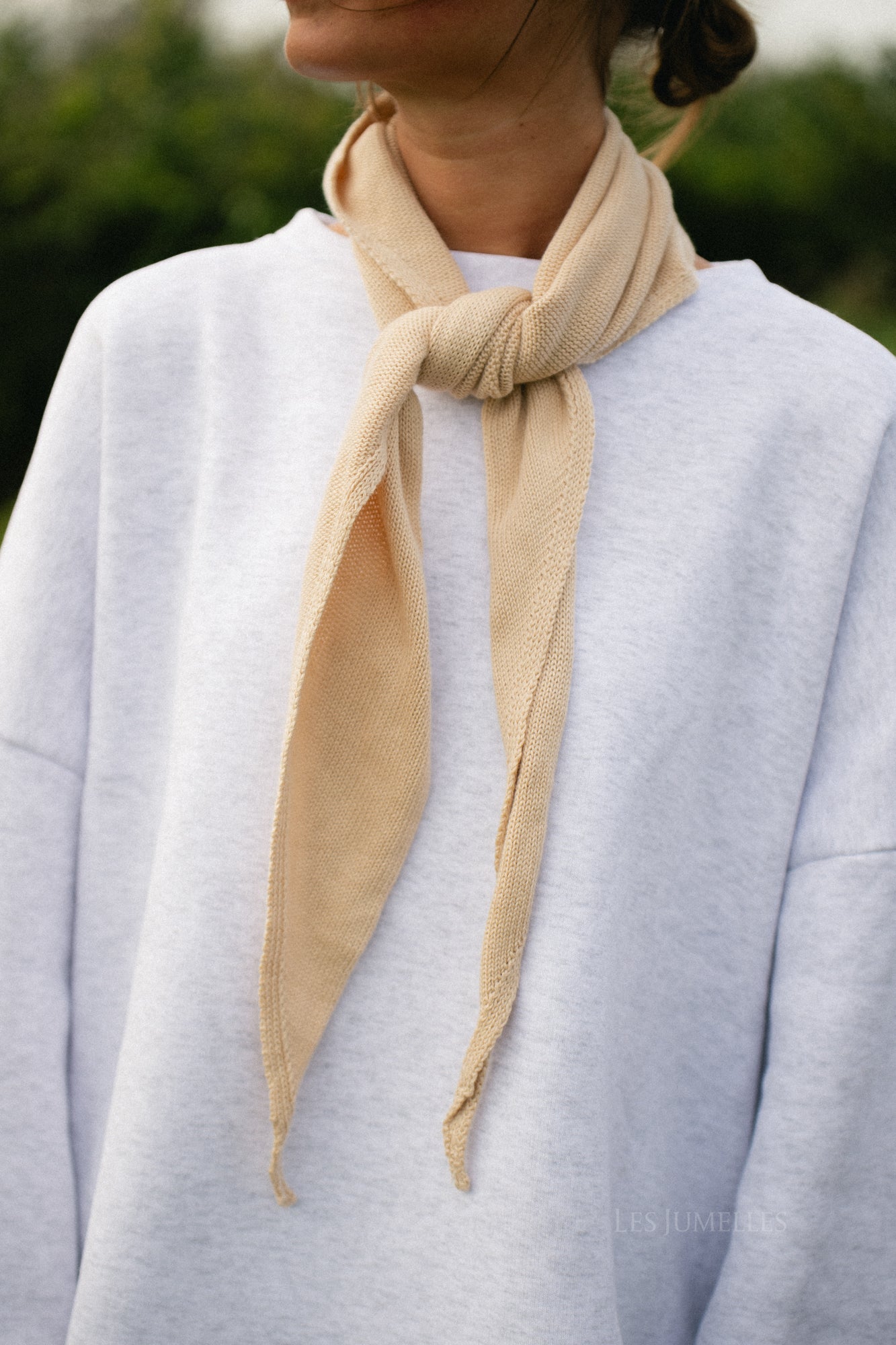 Cecile triangle cotton scarf beige