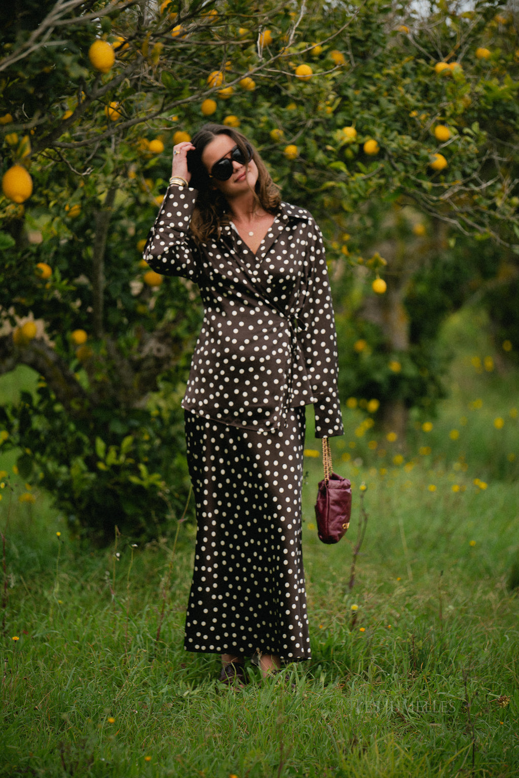 Chemise cache-cœur Juliana à pois marron foncé/écru