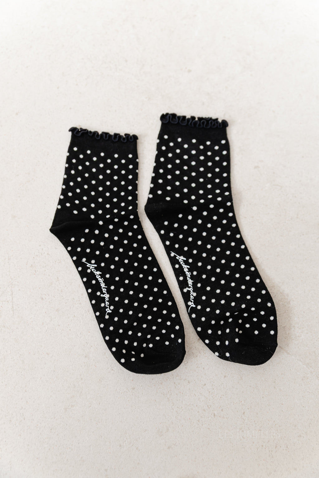 Dotted Frilla short sock black
