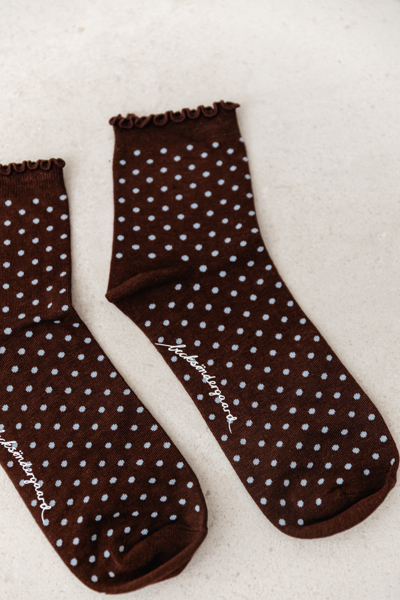 Dotted Frilla short socks chocolate brown