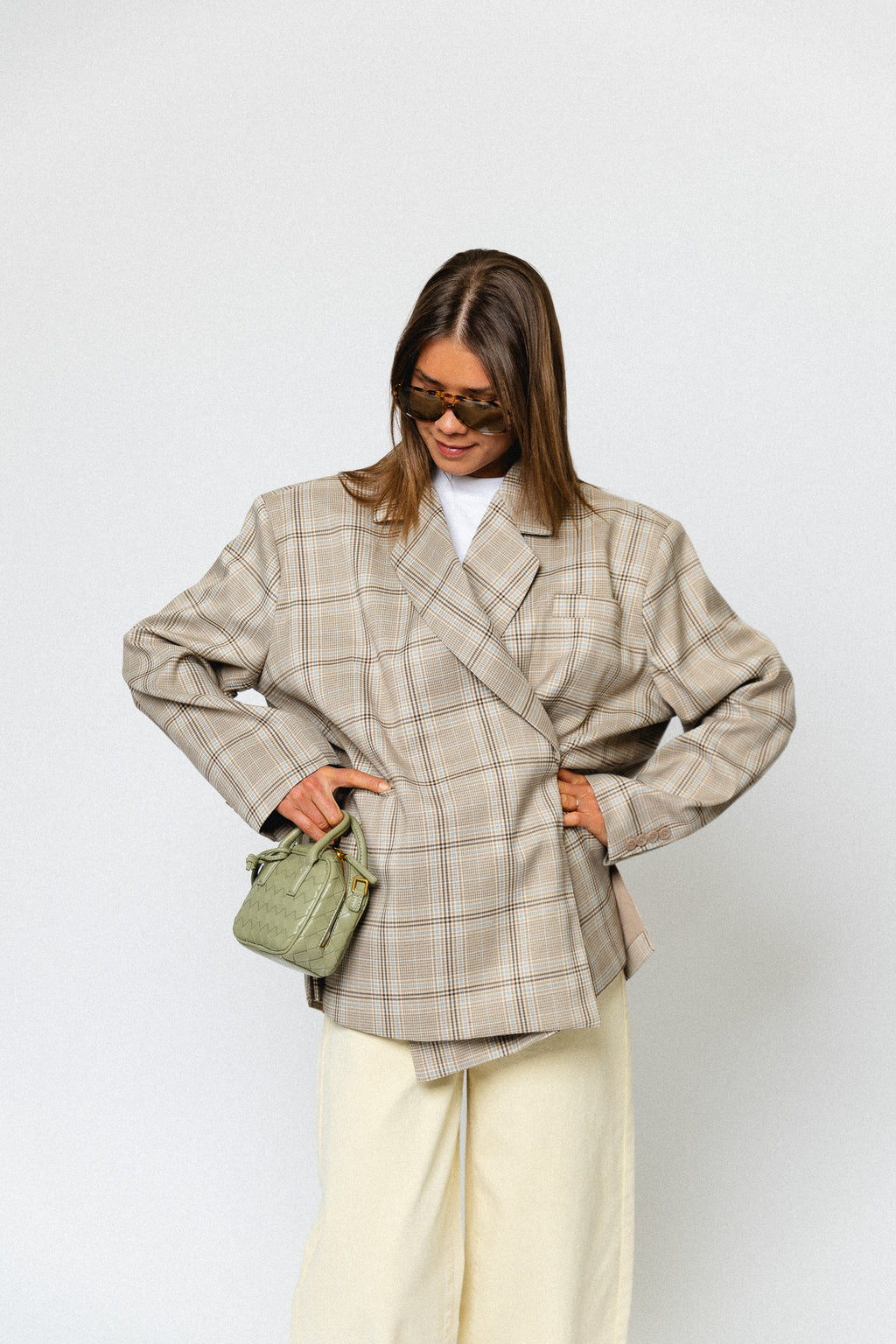 Chloe oversized signature check blazer taupe/brown