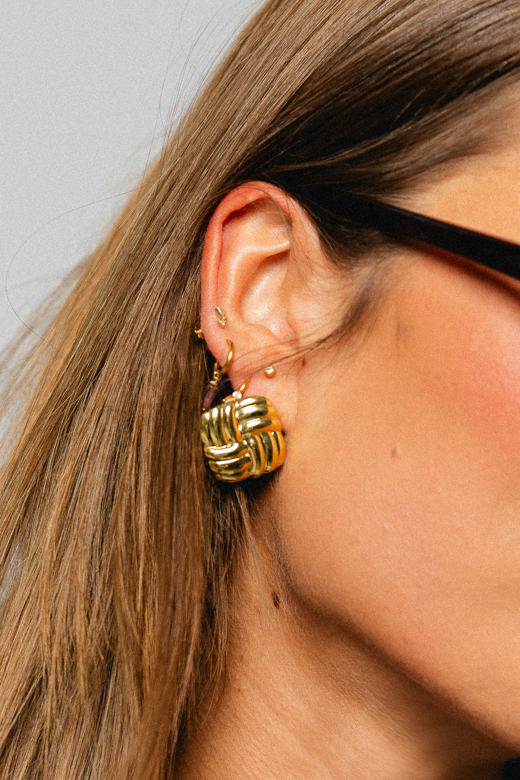 Square texture stud earrings gold plated