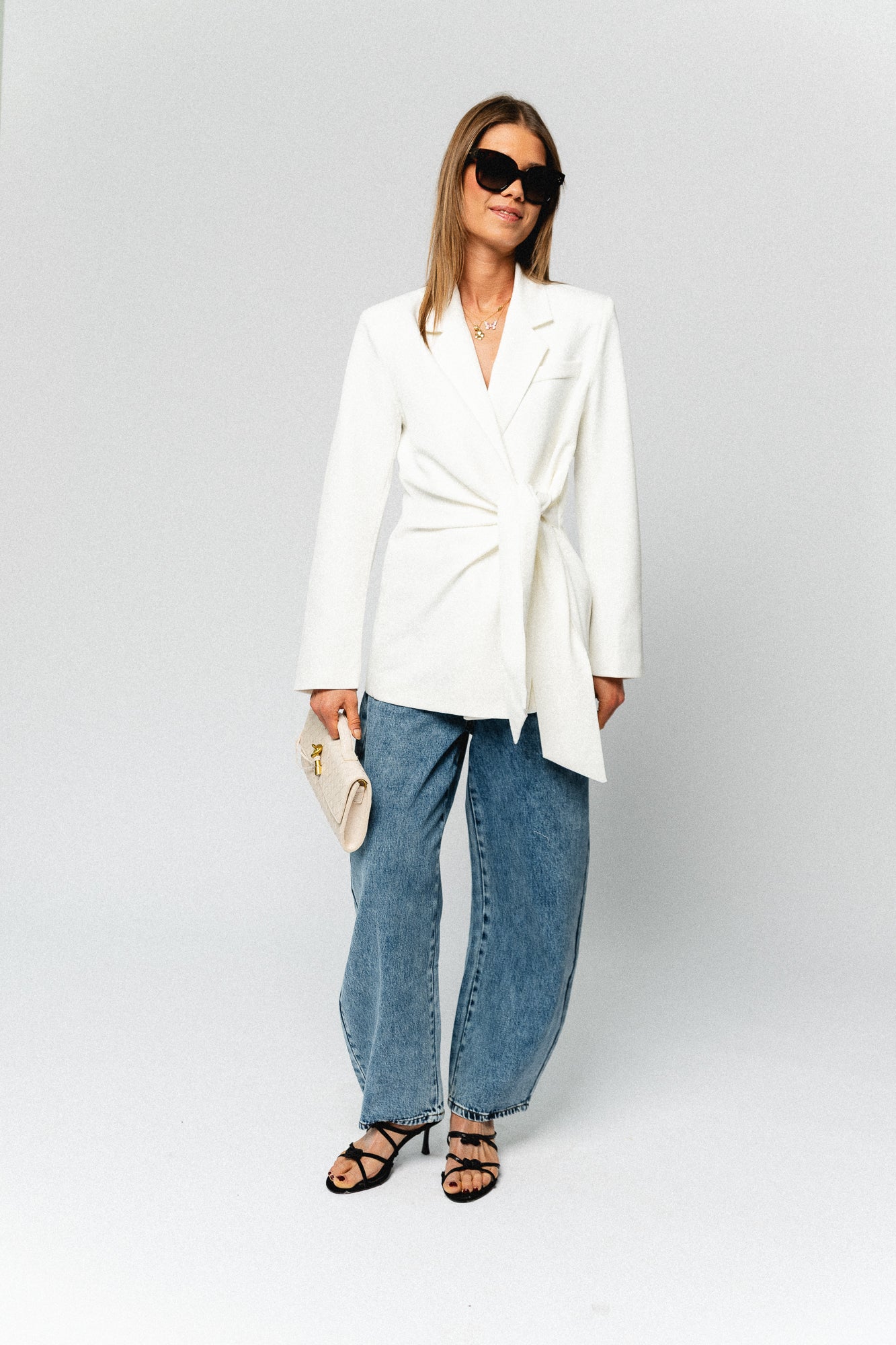 Nova tied blazer off white