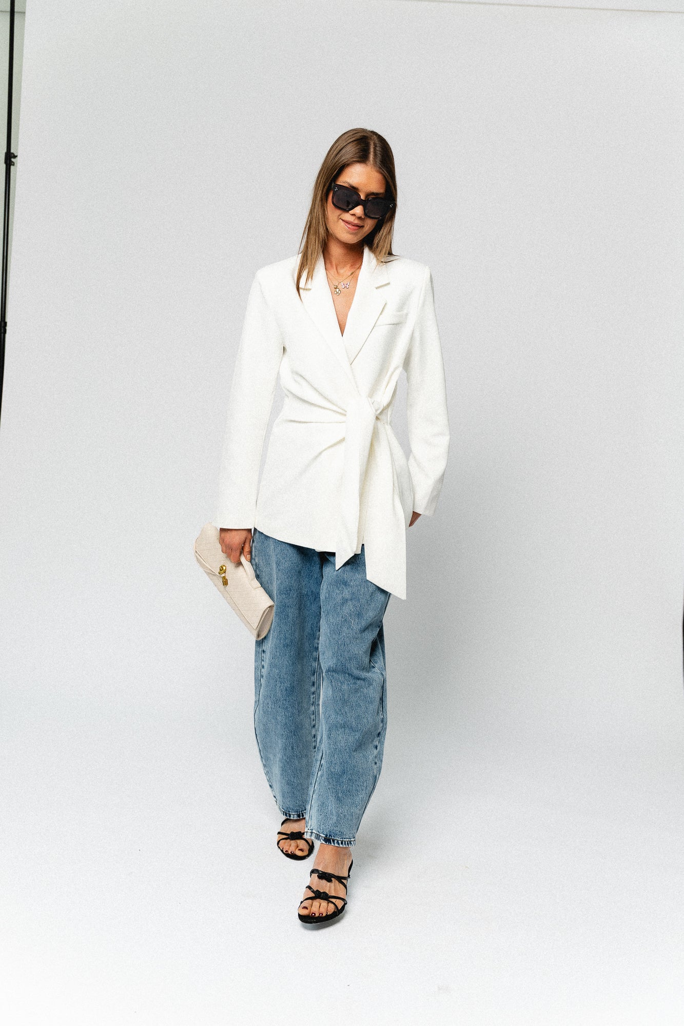 Nova tied blazer off white