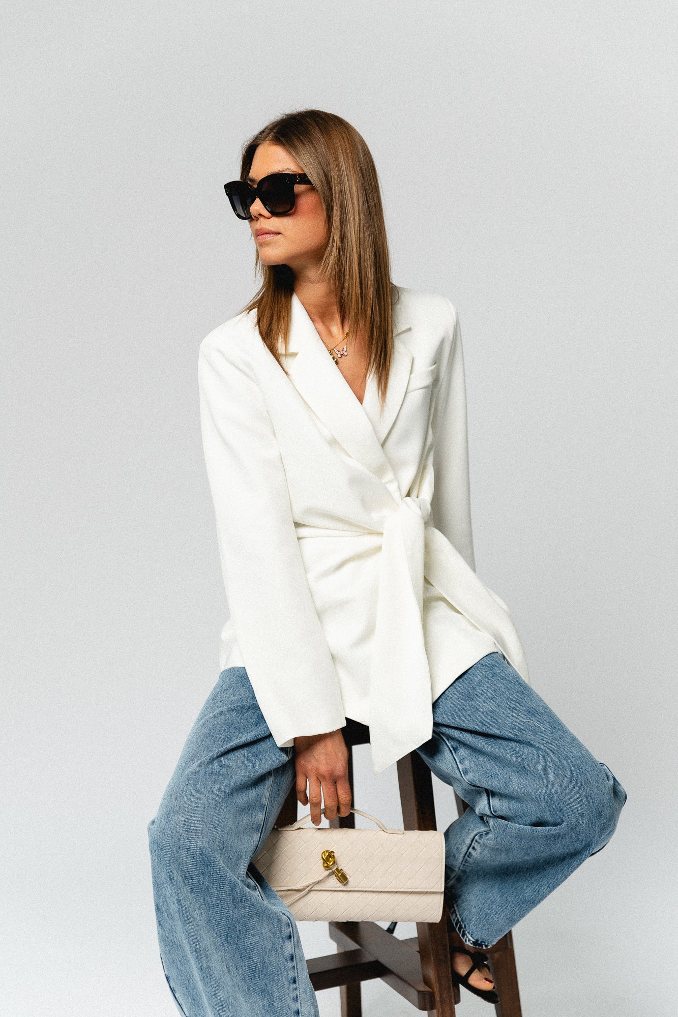 Nova tied blazer off white