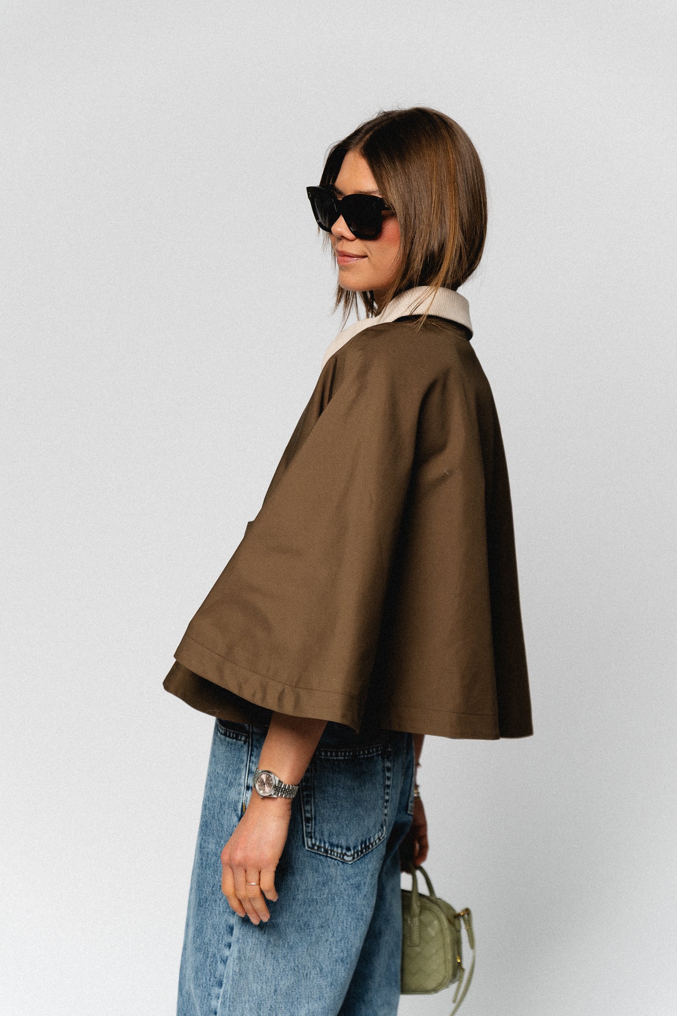 YASMaloma short trench cape oatmeal – Les Jumelles