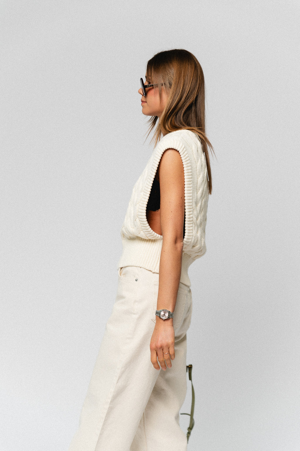 ROUCalia O-neck knitted vest birch