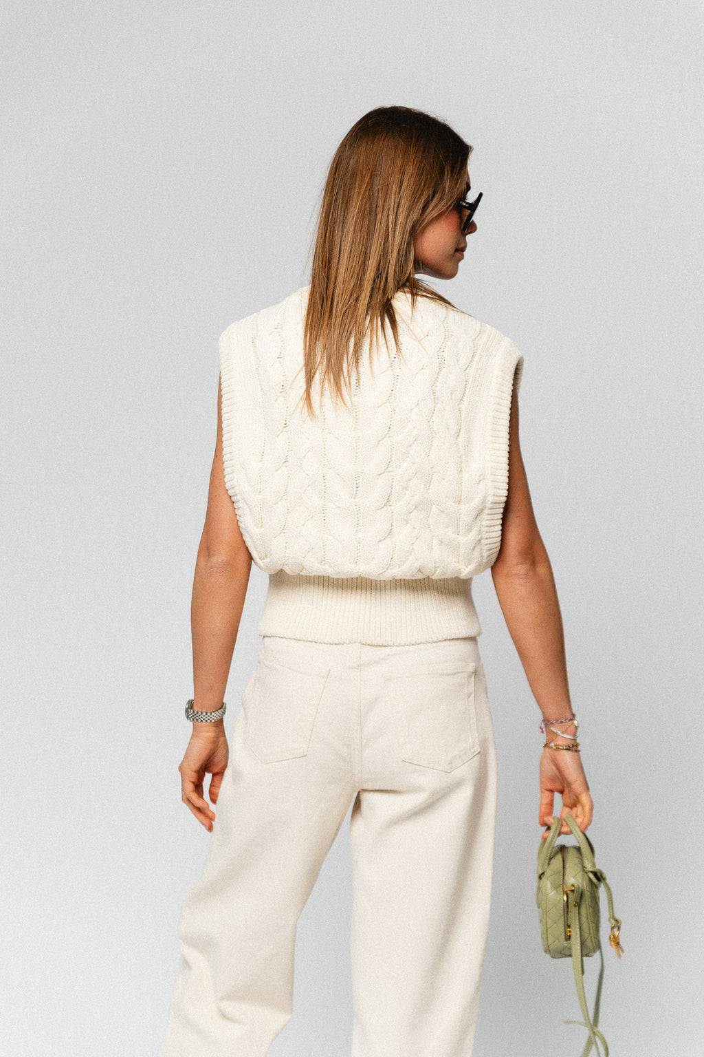 ROUCalia O-neck knitted vest birch