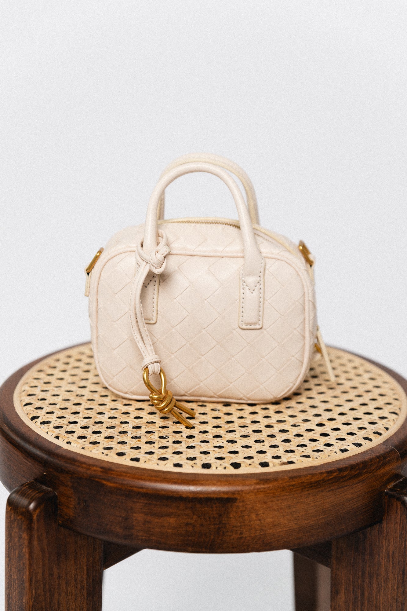 Verona woven mini bag soft nude