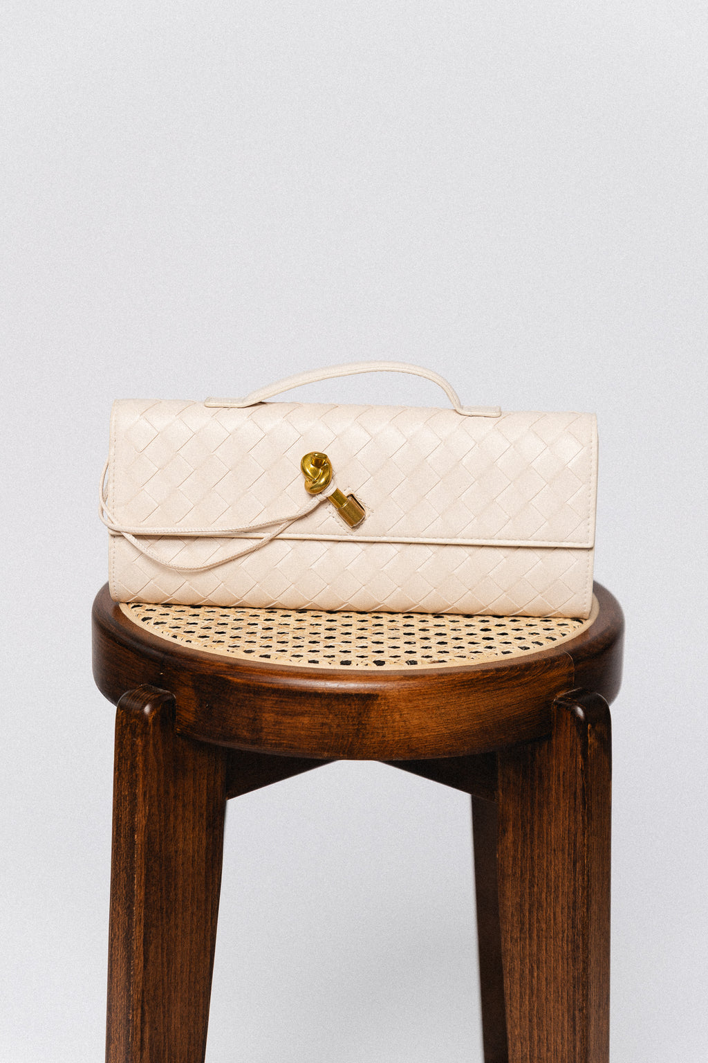 Verona woven long bag soft nude